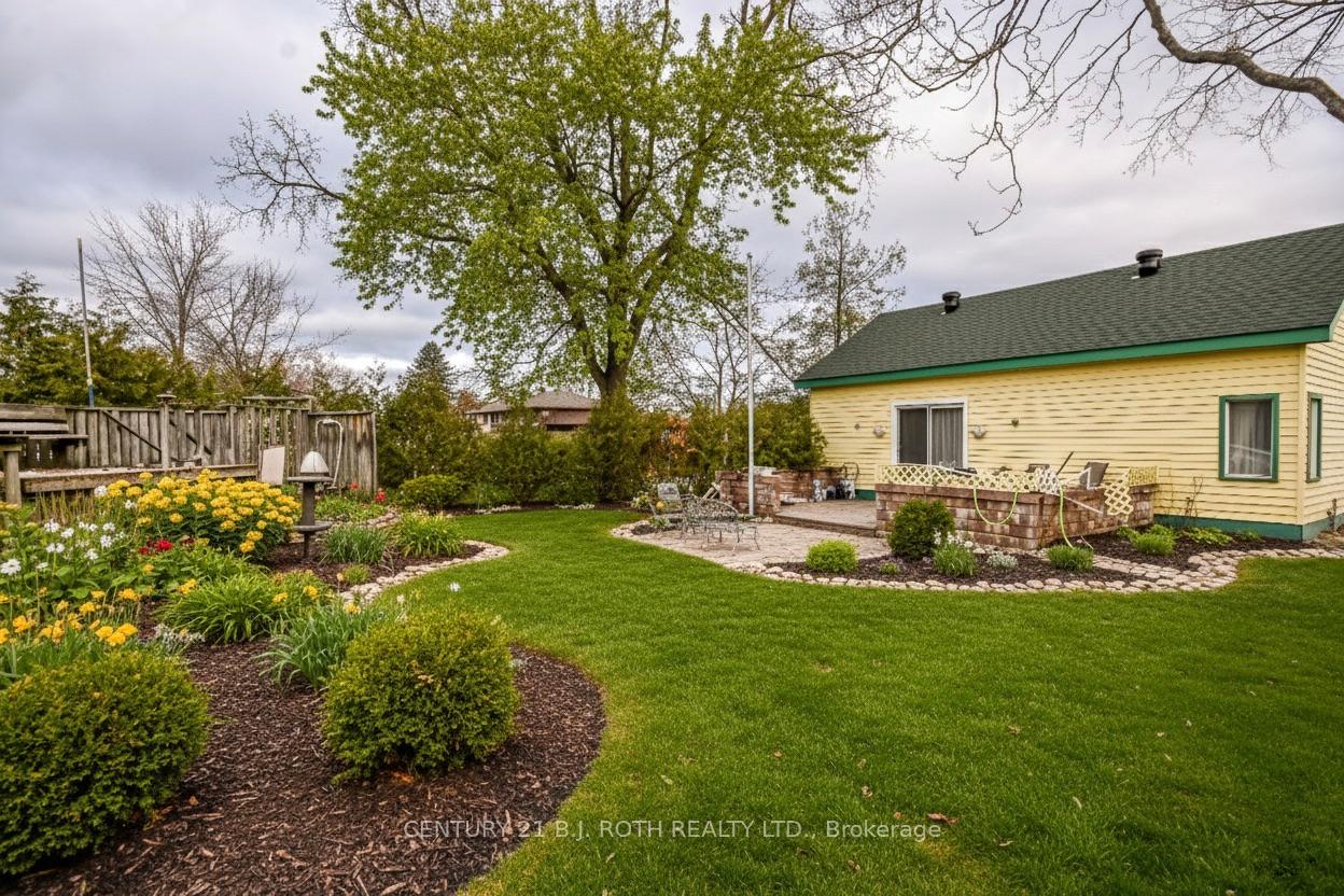 Photo 38 of 164 Cook Street, Barrie, Codrington — HOMEH