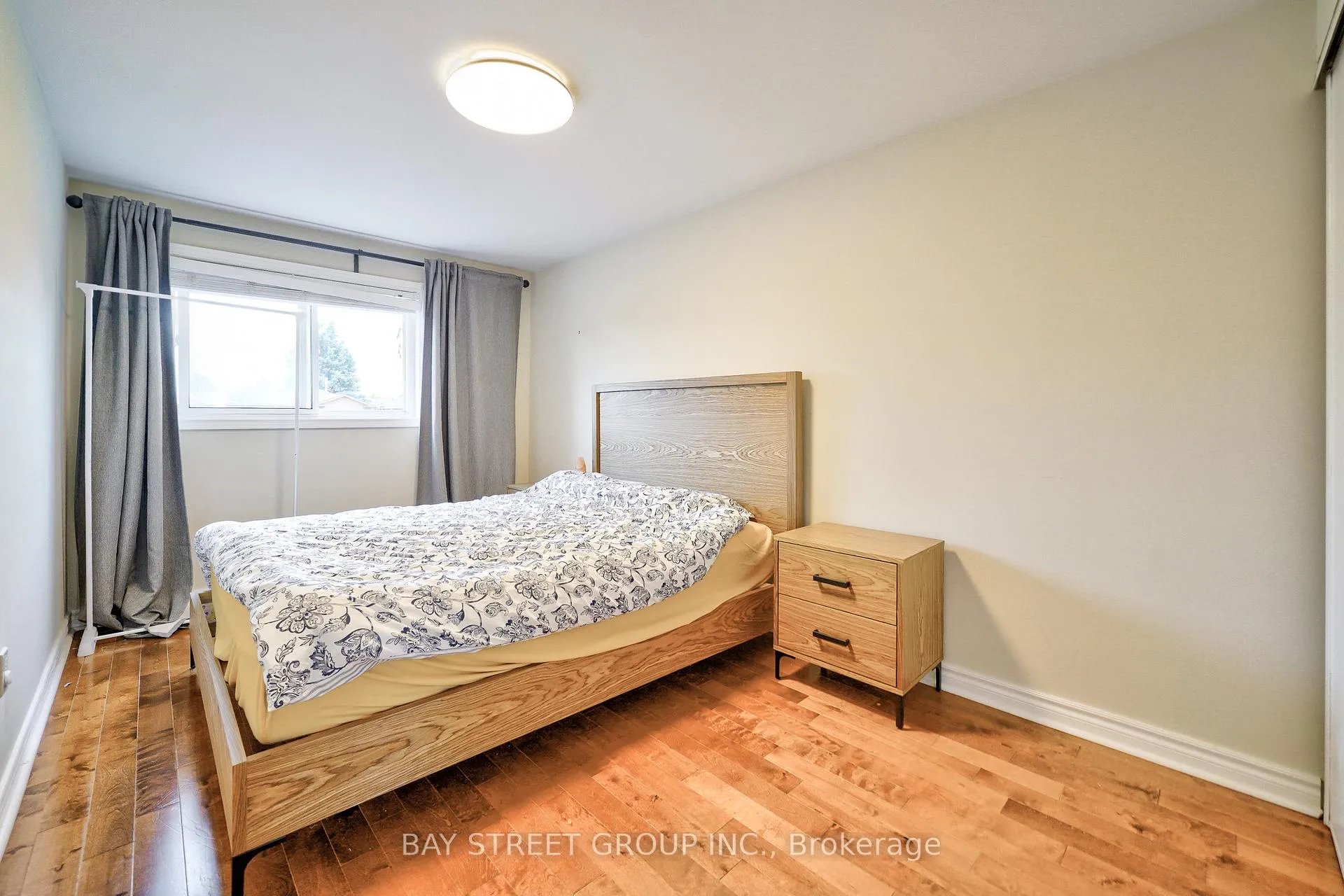 Photo 25 of 105 Patrice Crescent, Vaughan, Crestwood-Springfarm-Yorkhill — HOMEH