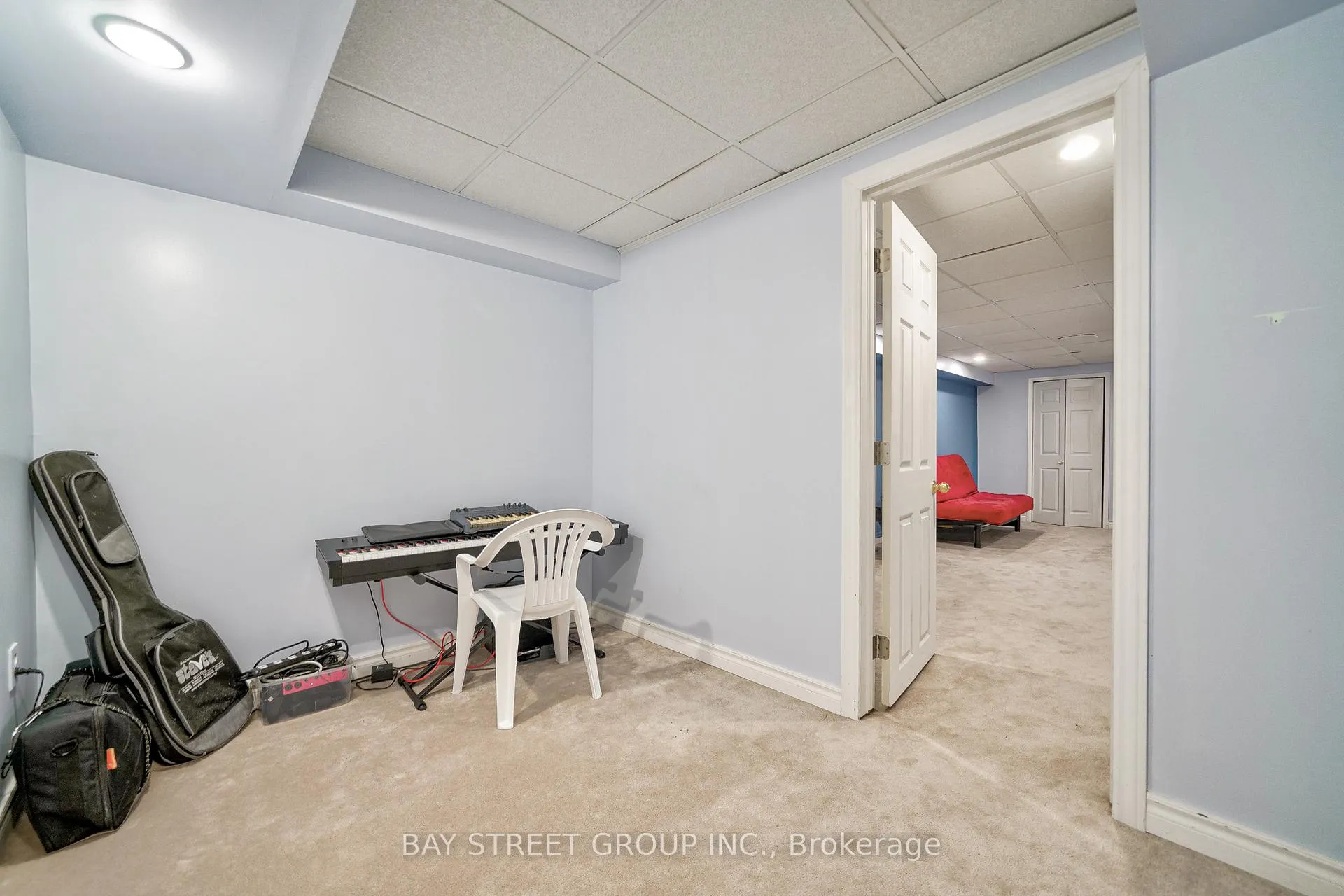Photo 34 of 105 Patrice Crescent, Vaughan, Crestwood-Springfarm-Yorkhill — HOMEH