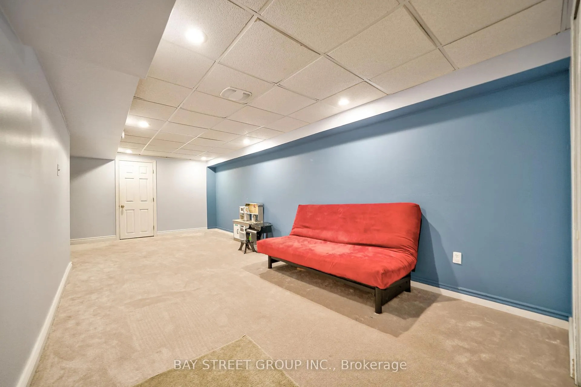 Photo 37 of 105 Patrice Crescent, Vaughan, Crestwood-Springfarm-Yorkhill — HOMEH