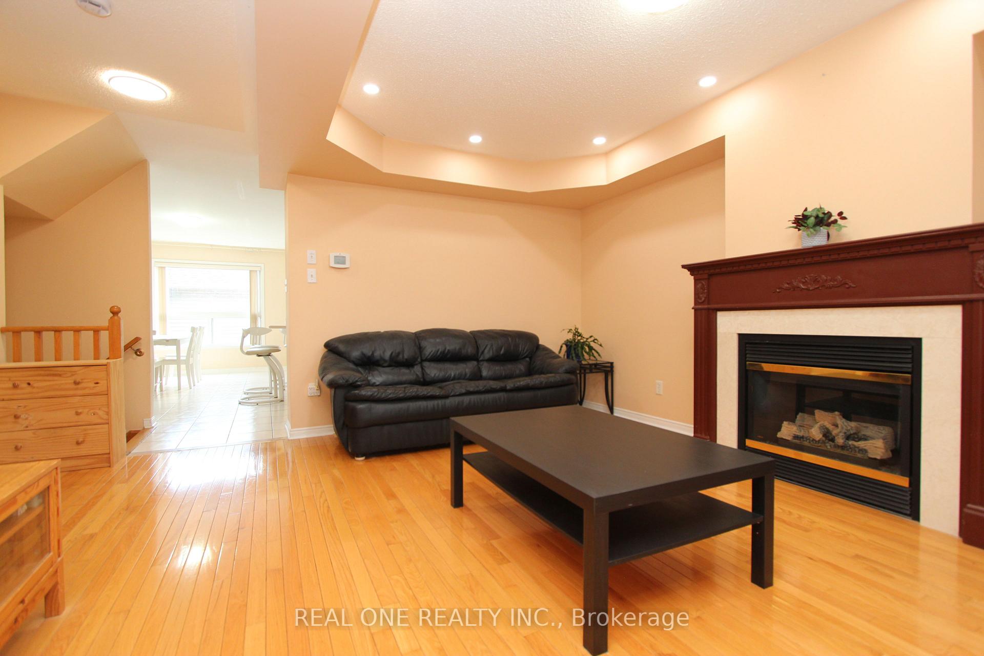 Photo 6 of 51 Forest Run Boulevard, Vaughan, Patterson — HOMEH