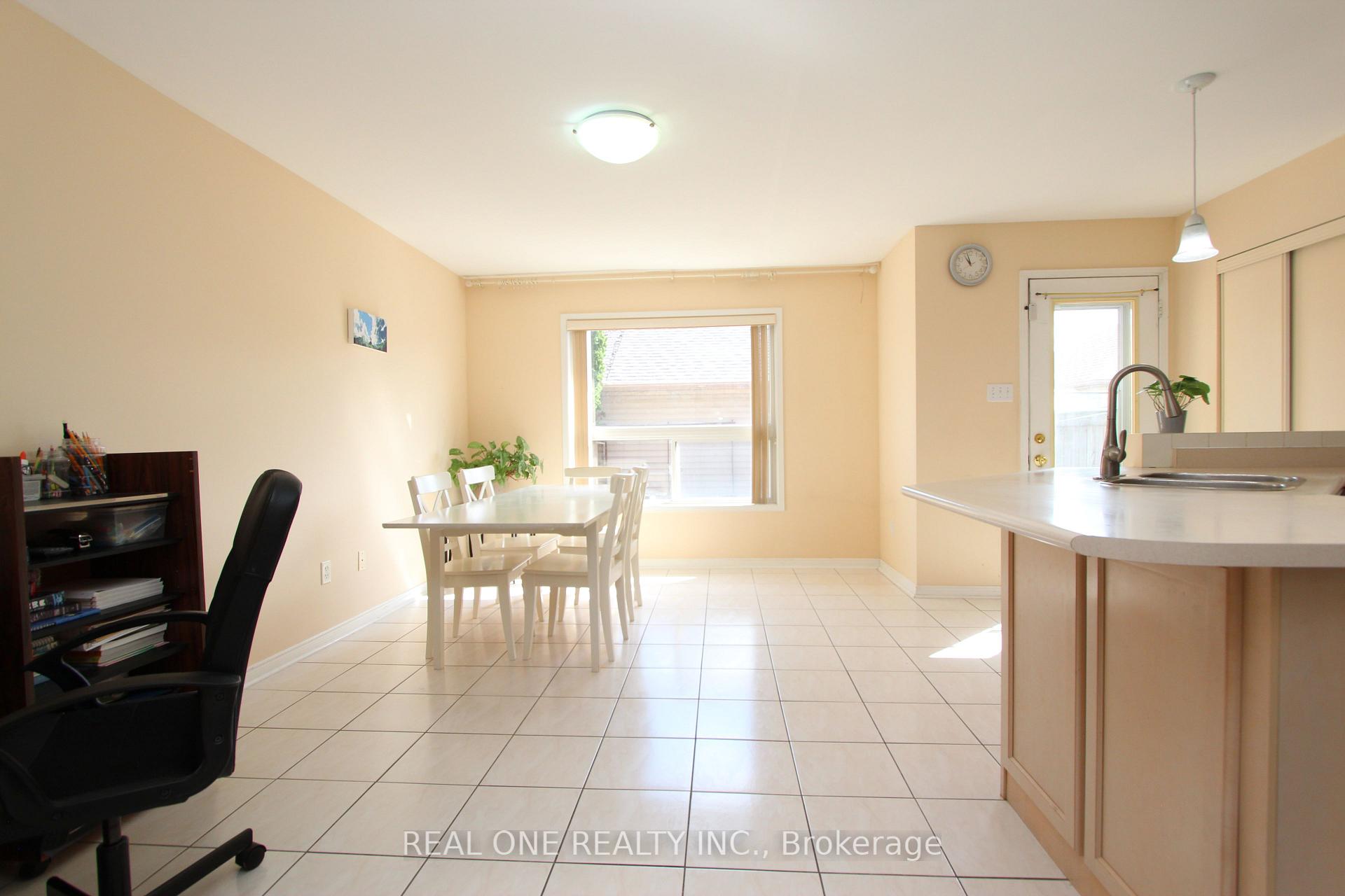 Photo 9 of 51 Forest Run Boulevard, Vaughan, Patterson — HOMEH