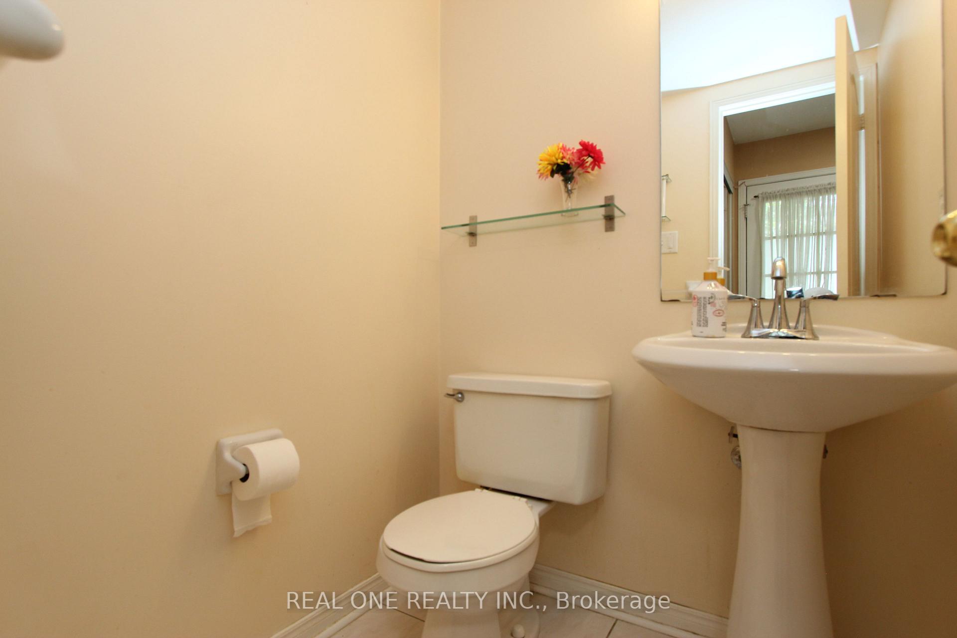 Photo 12 of 51 Forest Run Boulevard, Vaughan, Patterson — HOMEH