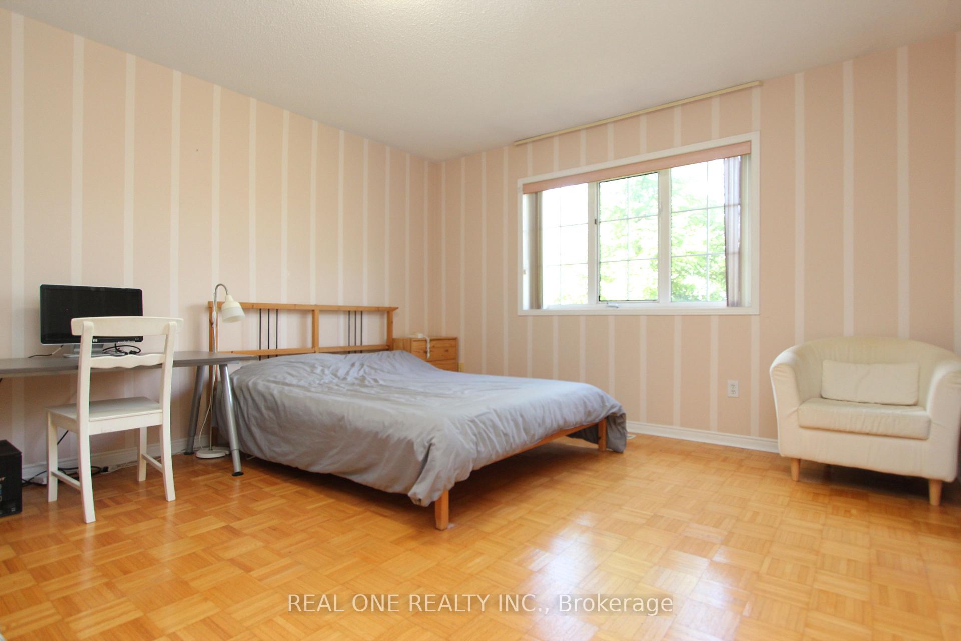 Photo 13 of 51 Forest Run Boulevard, Vaughan, Patterson — HOMEH