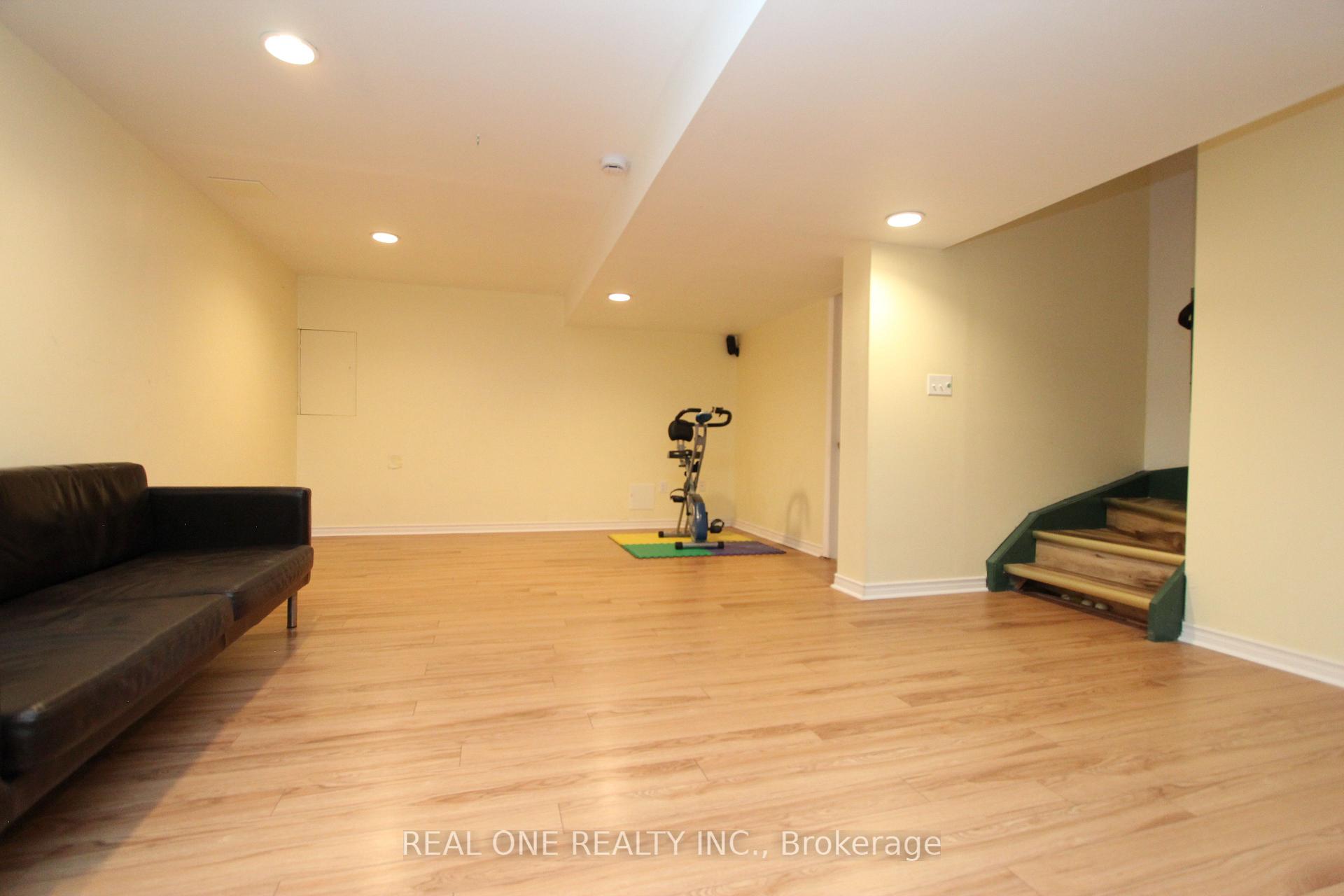 Photo 22 of 51 Forest Run Boulevard, Vaughan, Patterson — HOMEH