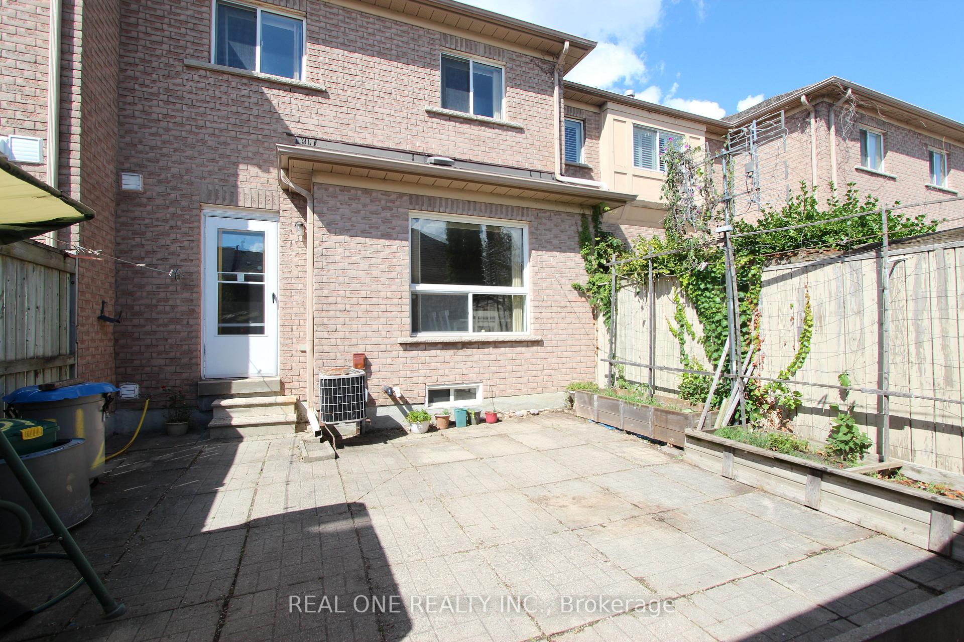 Photo 25 of 51 Forest Run Boulevard, Vaughan, Patterson — HOMEH