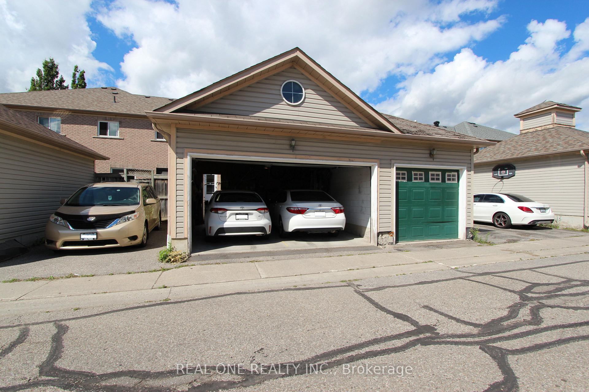 Photo 28 of 51 Forest Run Boulevard, Vaughan, Patterson — HOMEH