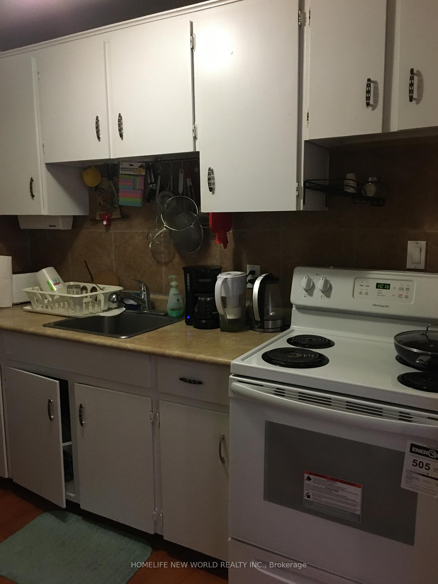 Photo 4 of Unit 8, 42 Brock Street W, Uxbridge — HOMEH