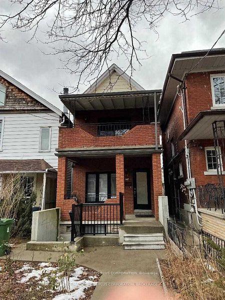 Front of 634 Shaw Street