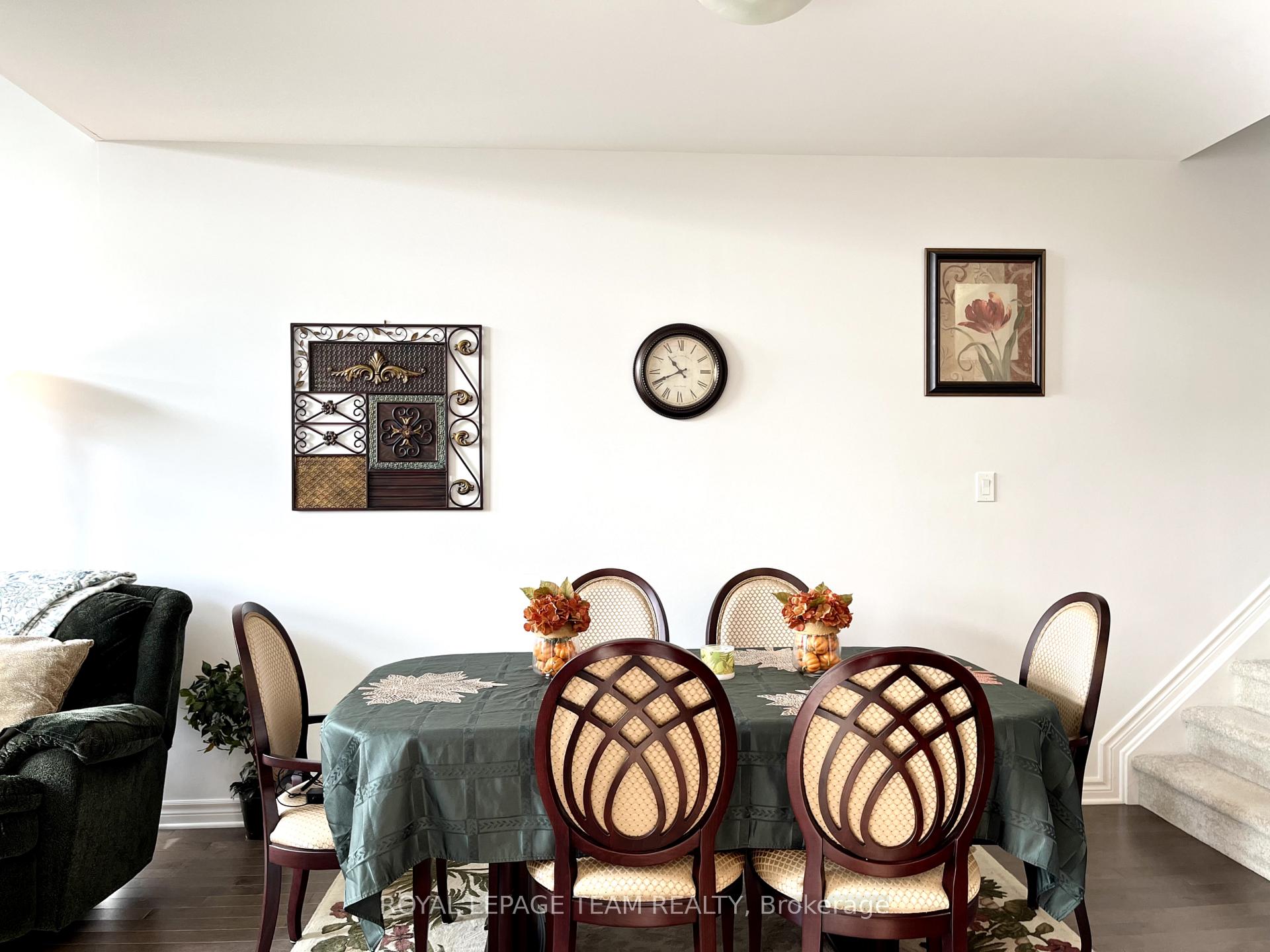 Photo 10 of 623 Capricorn Circle, Ottawa, Riverside South/Gloucester Glen — HOMEH