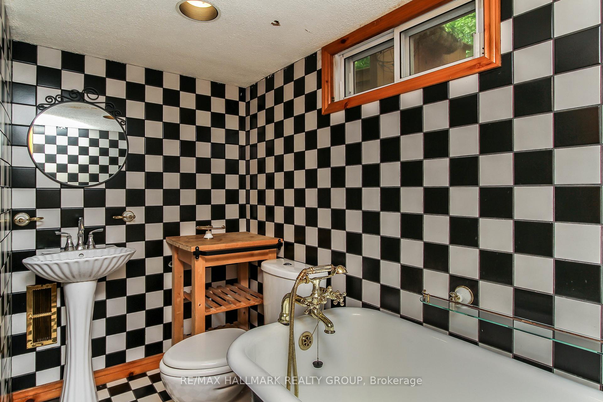 Photo 22 of 179 Genest Street, Ottawa, Vanier — HOMEH