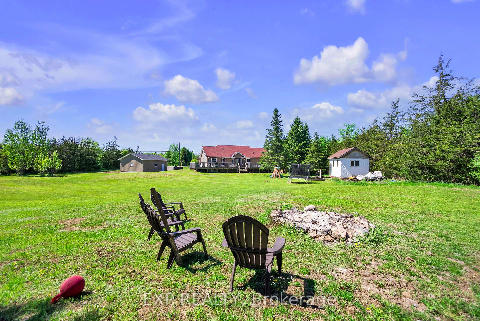 Photo 2 of 854 Scuttlehole Road, Tyendinaga, Tyendinaga Township — HOMEH