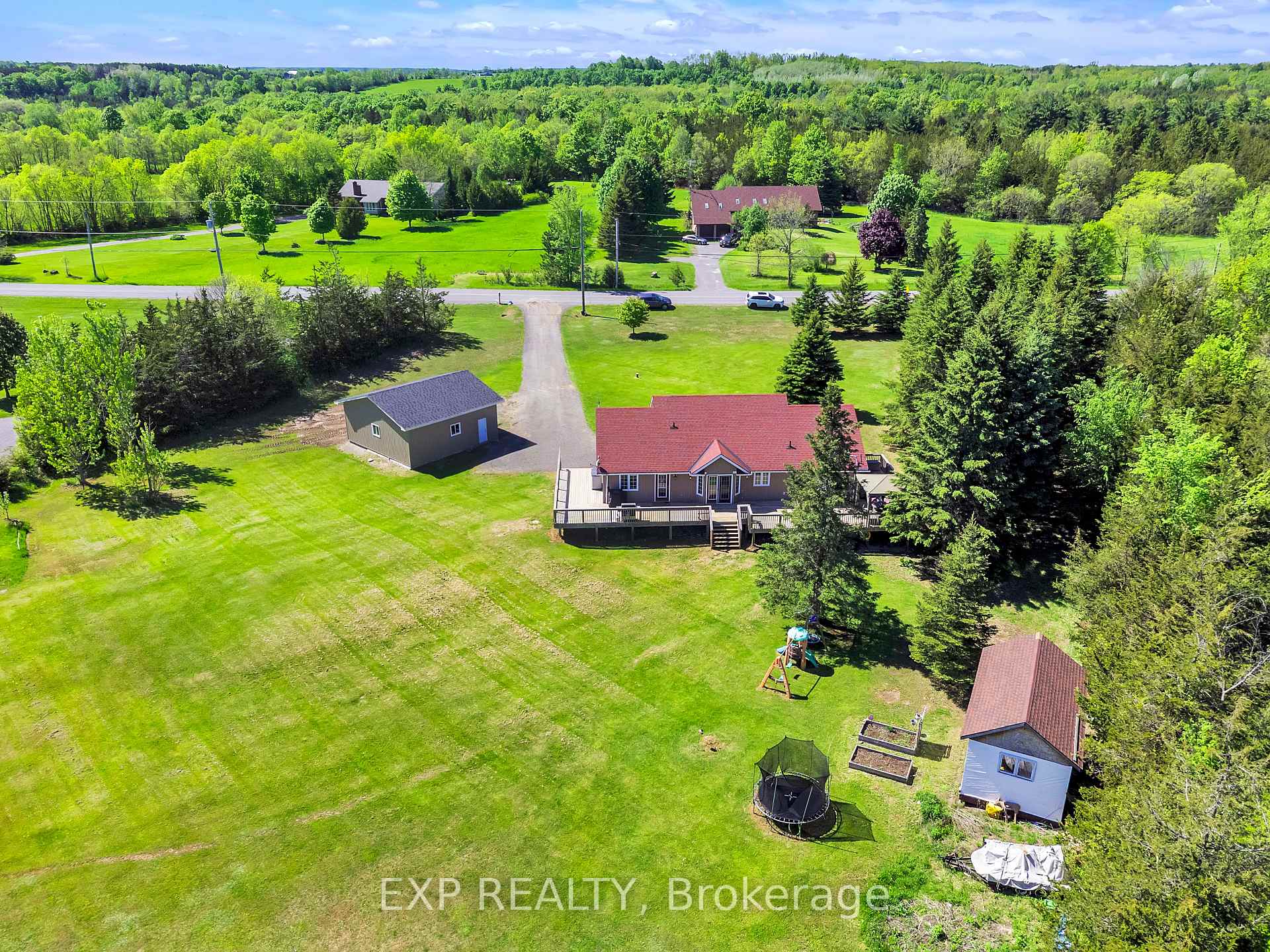 Photo 4 of 854 Scuttlehole Road, Tyendinaga, Tyendinaga Township — HOMEH