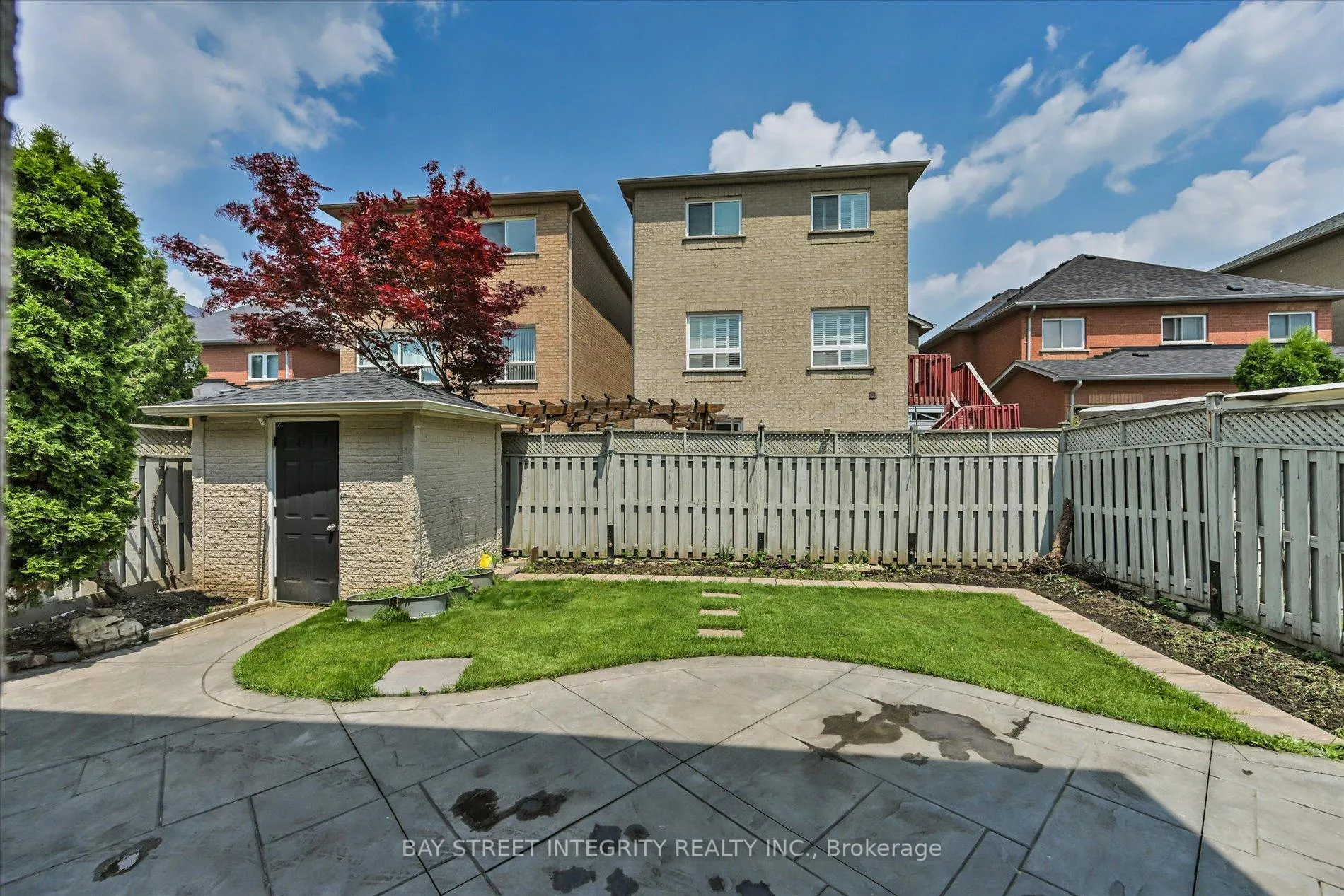 Photo 27 of 32 Sail Crescent, Vaughan, Vellore Village — HOMEH