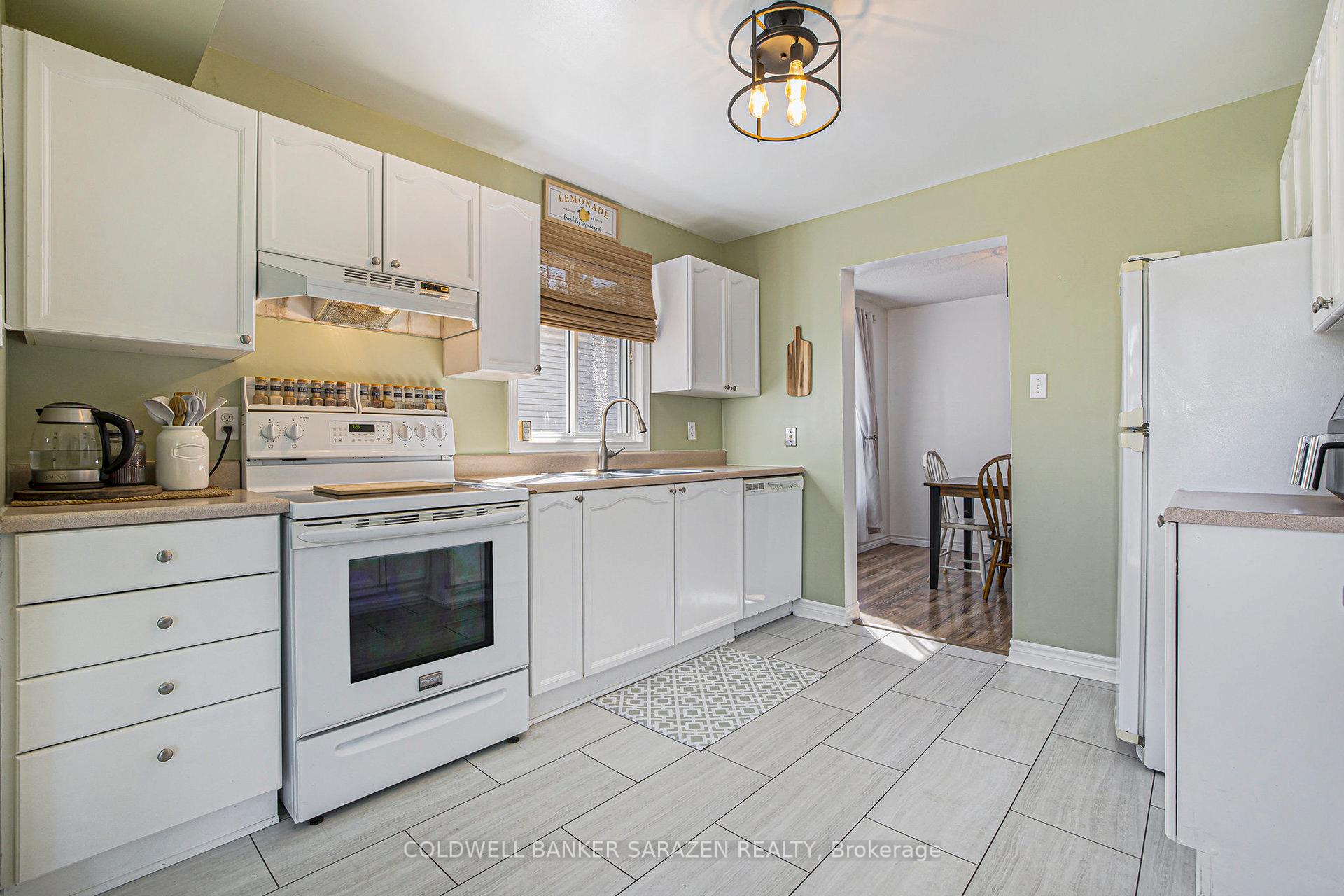 Photo 9 of 10 Fairview Crescent, Arnprior — HOMEH