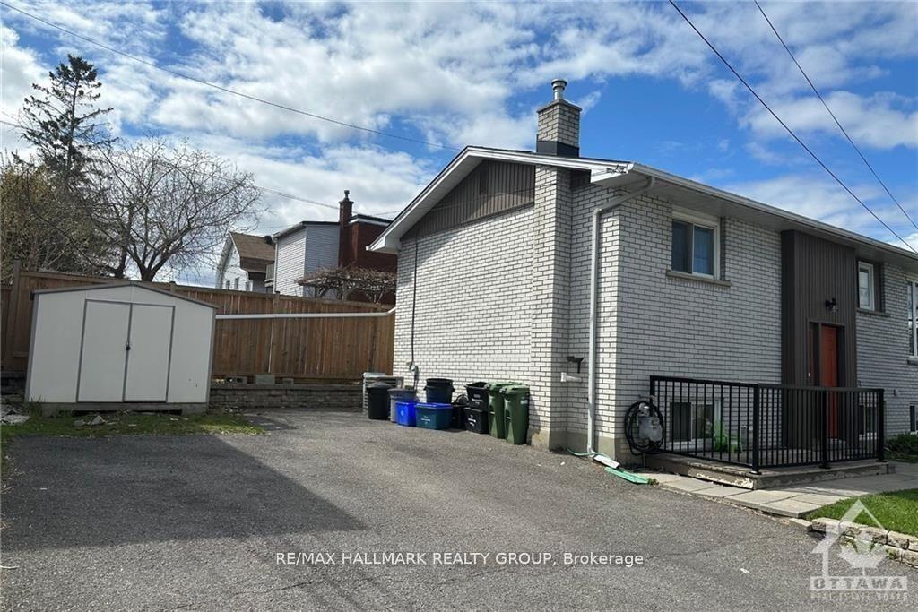 Photo 2 of 280 St Denis Street, Ottawa, Vanier — HOMEH