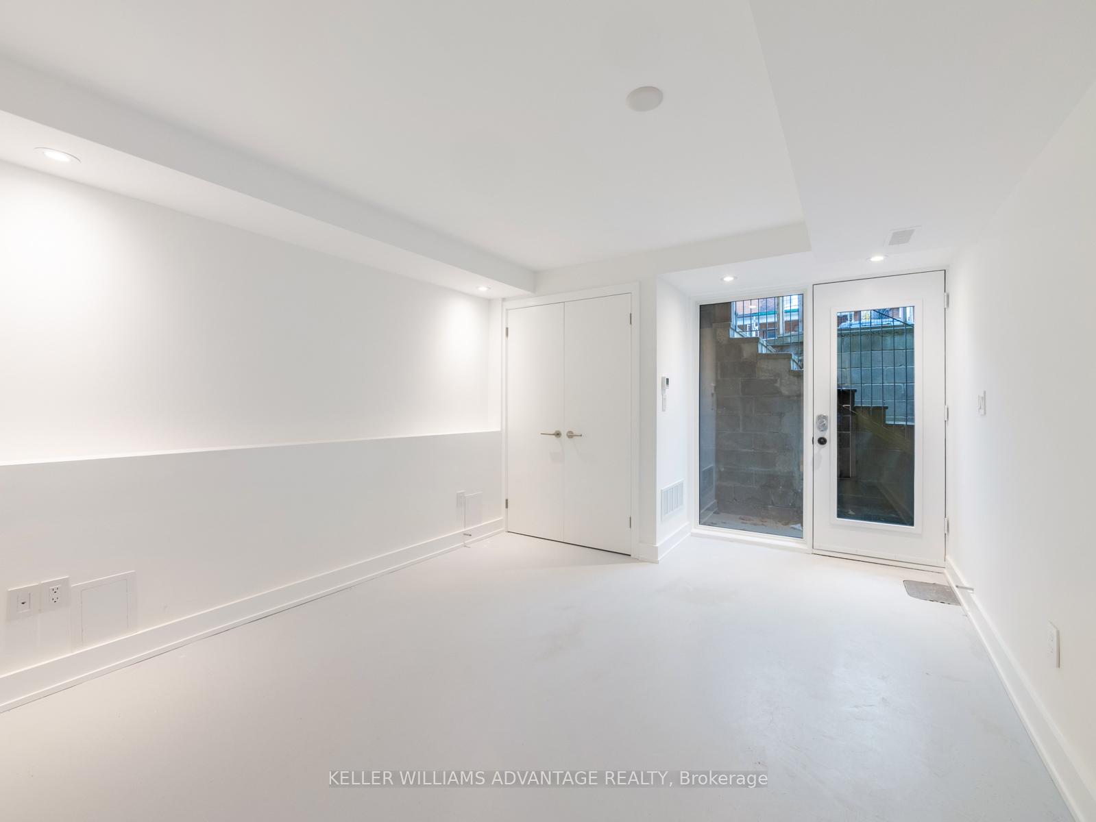 Photo 2 of Unit Apt 2, 91 Bellwoods Avenue, Toronto, Trinity-Bellwoods — HOMEH