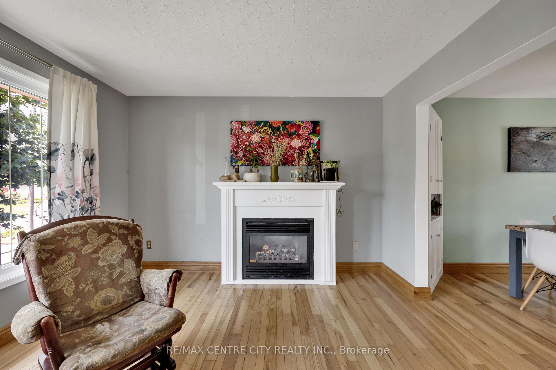 Photo 29 of 141 St Andrew Street E, Aylmer — HOMEH