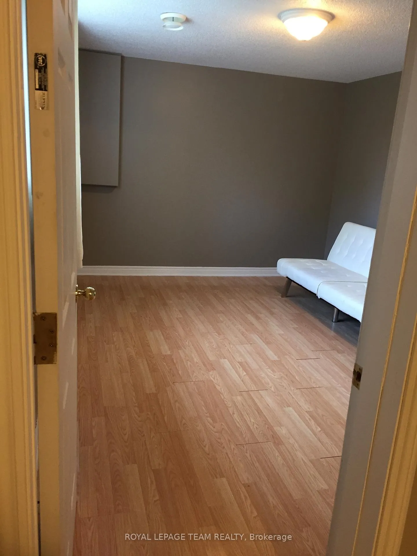 Photo 20 of 262 St Jacques Street, Ottawa, Vanier — HOMEH