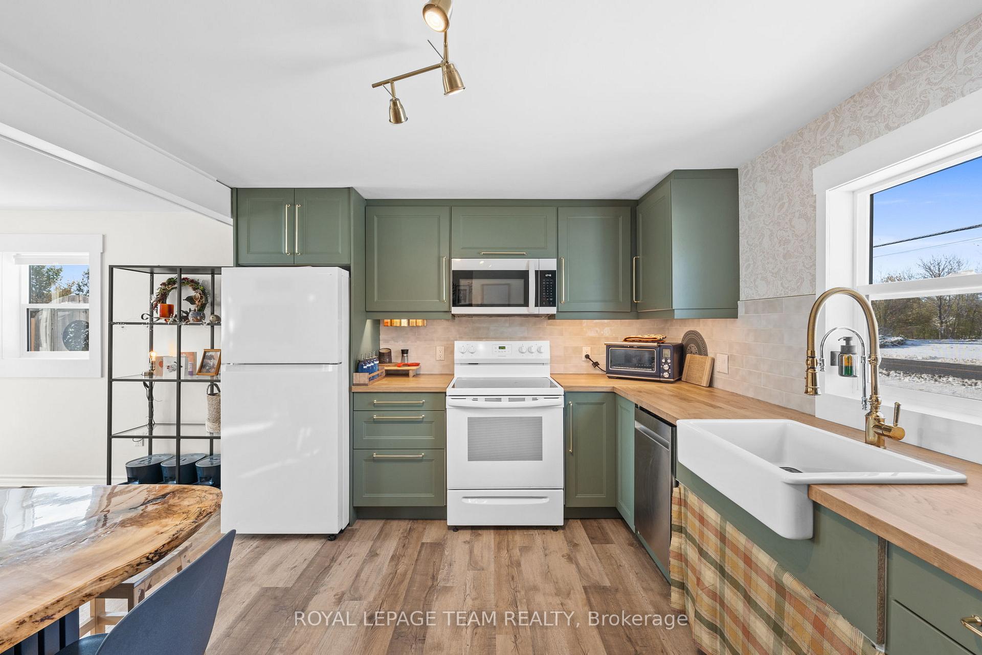 Photo 10 of 2569 10th Line, Beckwith, Beckwith Twp — HOMEH