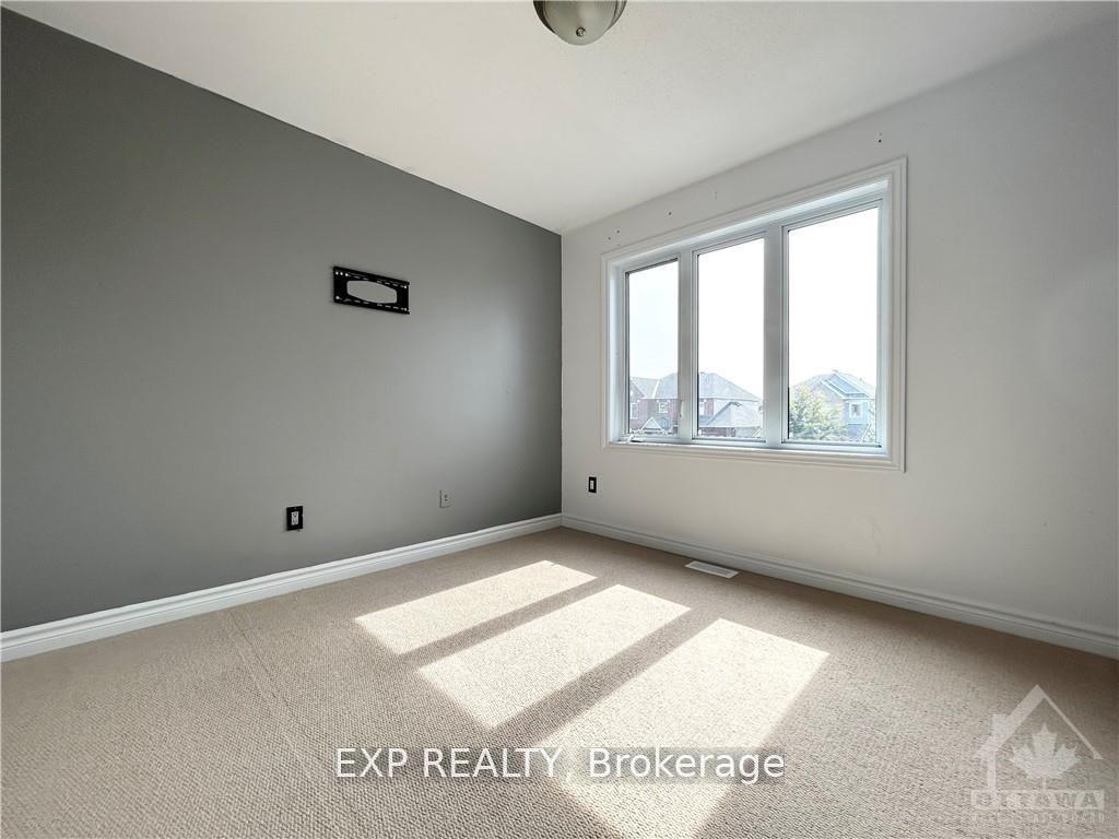 Photo 16 of 649 Clearbrook Drive, Ottawa, Barrhaven - Strandherd — HOMEH