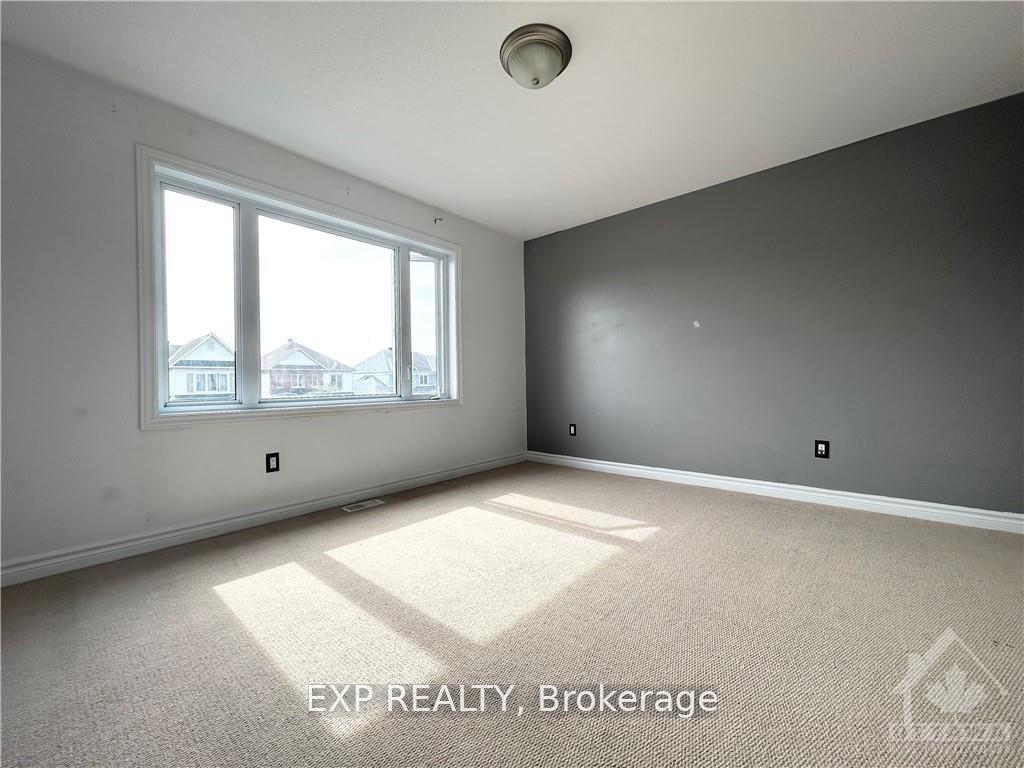Photo 17 of 649 Clearbrook Drive, Ottawa, Barrhaven - Strandherd — HOMEH