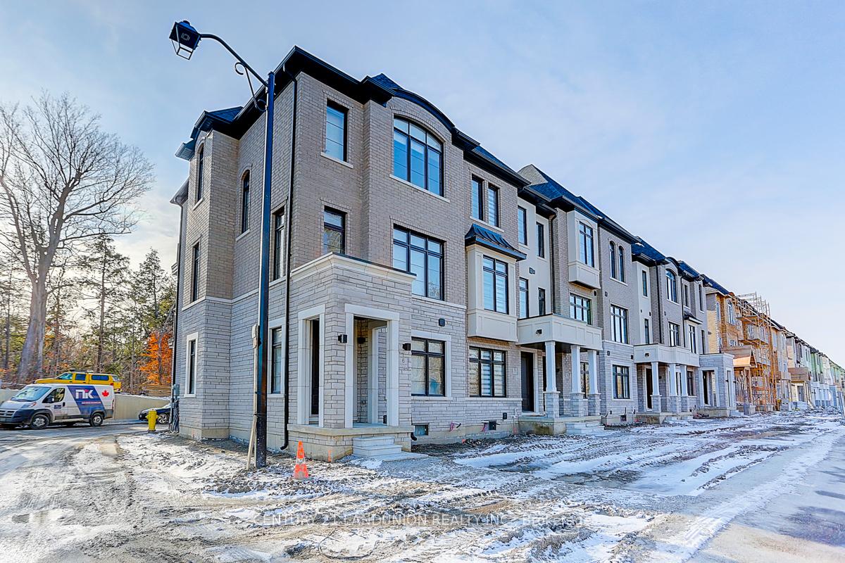 Photo 3 of 6 De La Roche Drive, Vaughan, Vellore Village — HOMEH