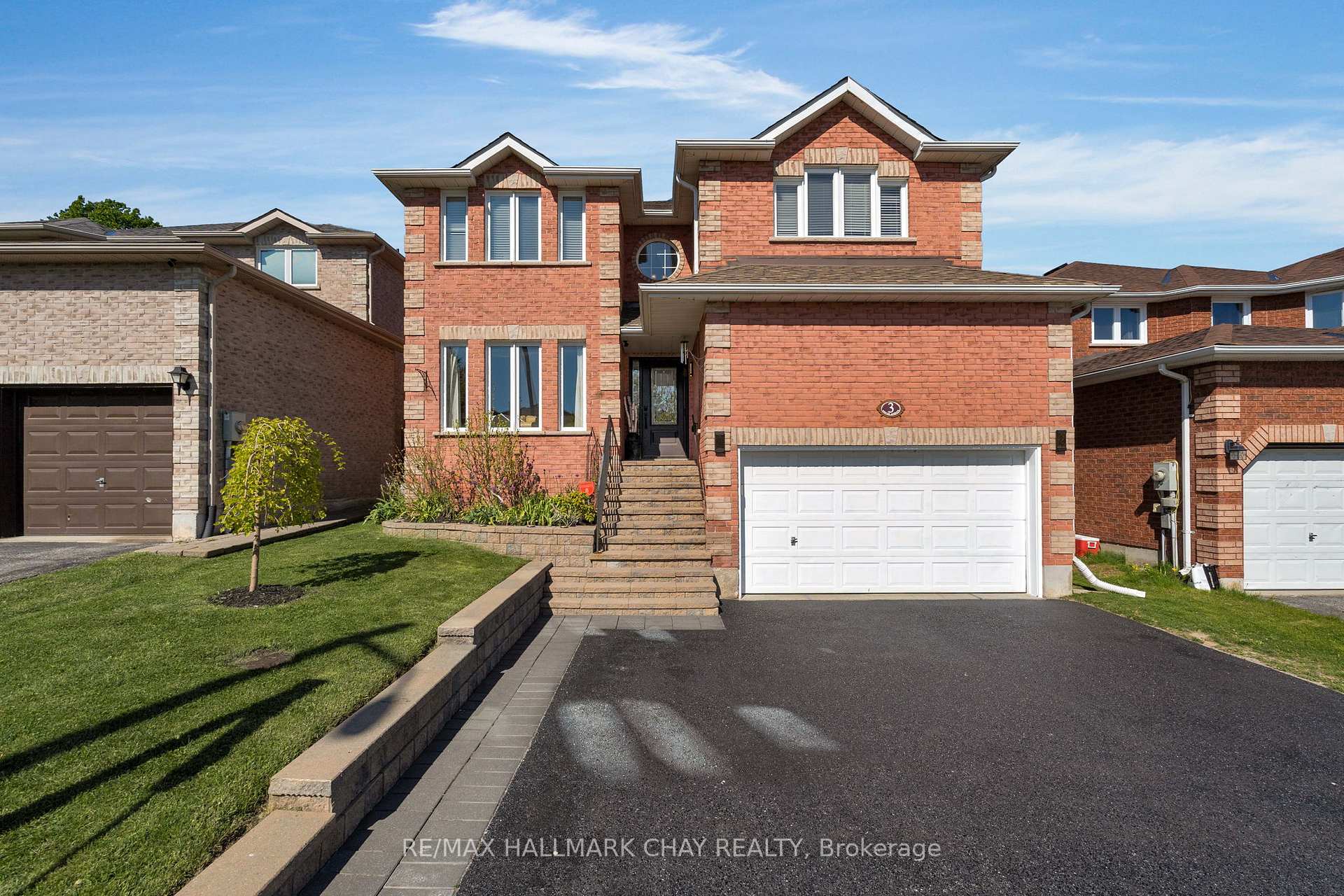 Photo 1 of 3 Meyer Avenue, Barrie, East Bayfield — HOMEH