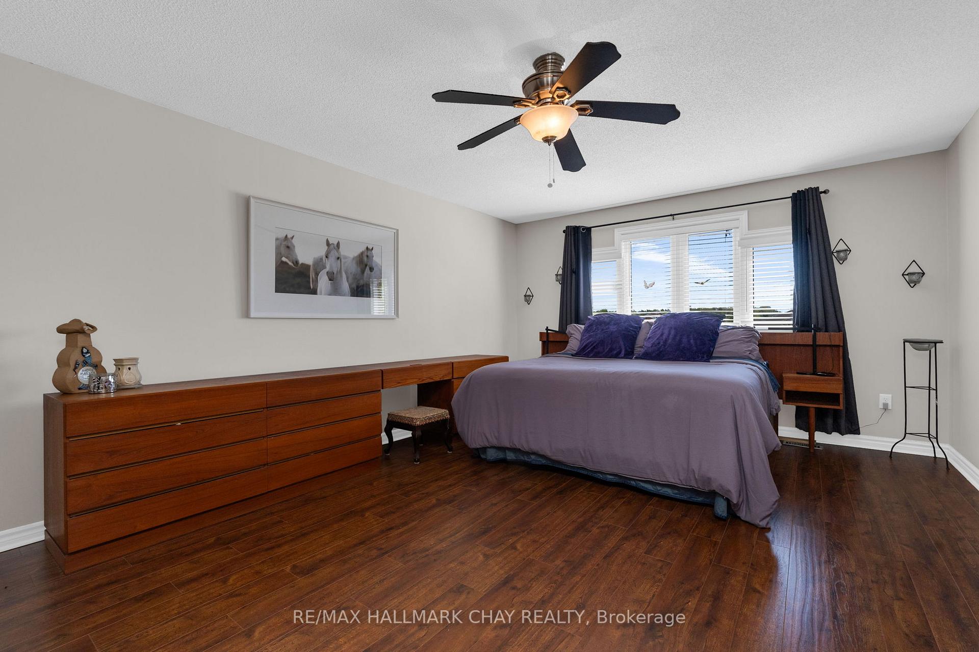 Photo 23 of 3 Meyer Avenue, Barrie, East Bayfield — HOMEH