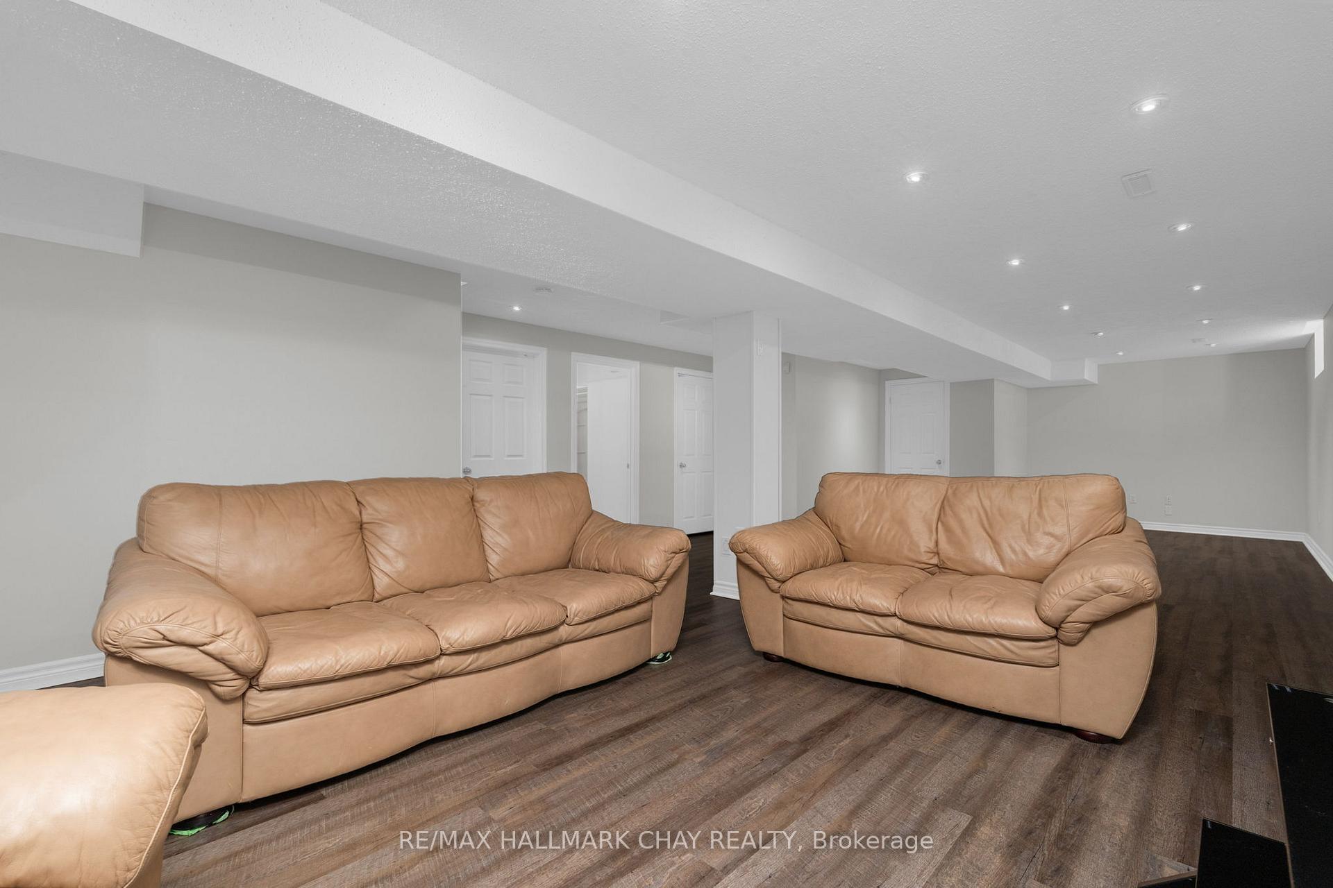 Photo 29 of 3 Meyer Avenue, Barrie, East Bayfield — HOMEH