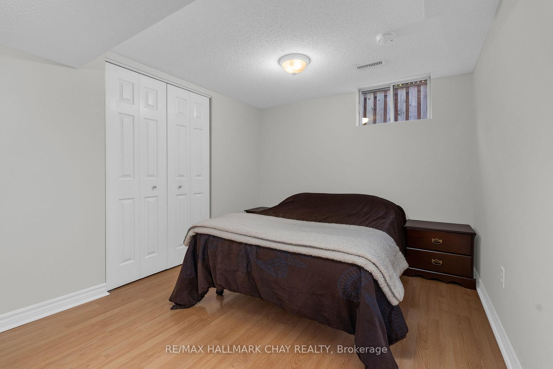 Photo 26 of 3 Meyer Avenue, Barrie, East Bayfield — HOMEH