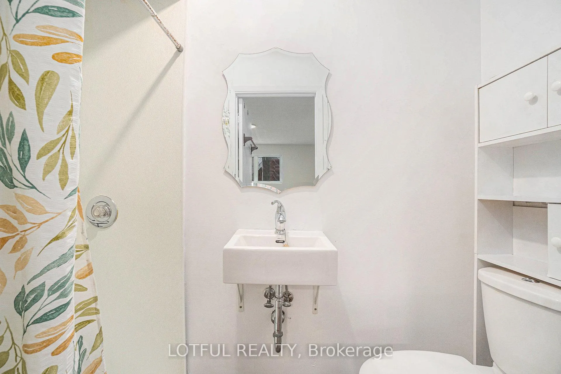 Photo 12 of Unit A, 185 Mcarthur Avenue, Ottawa, Vanier — HOMEH