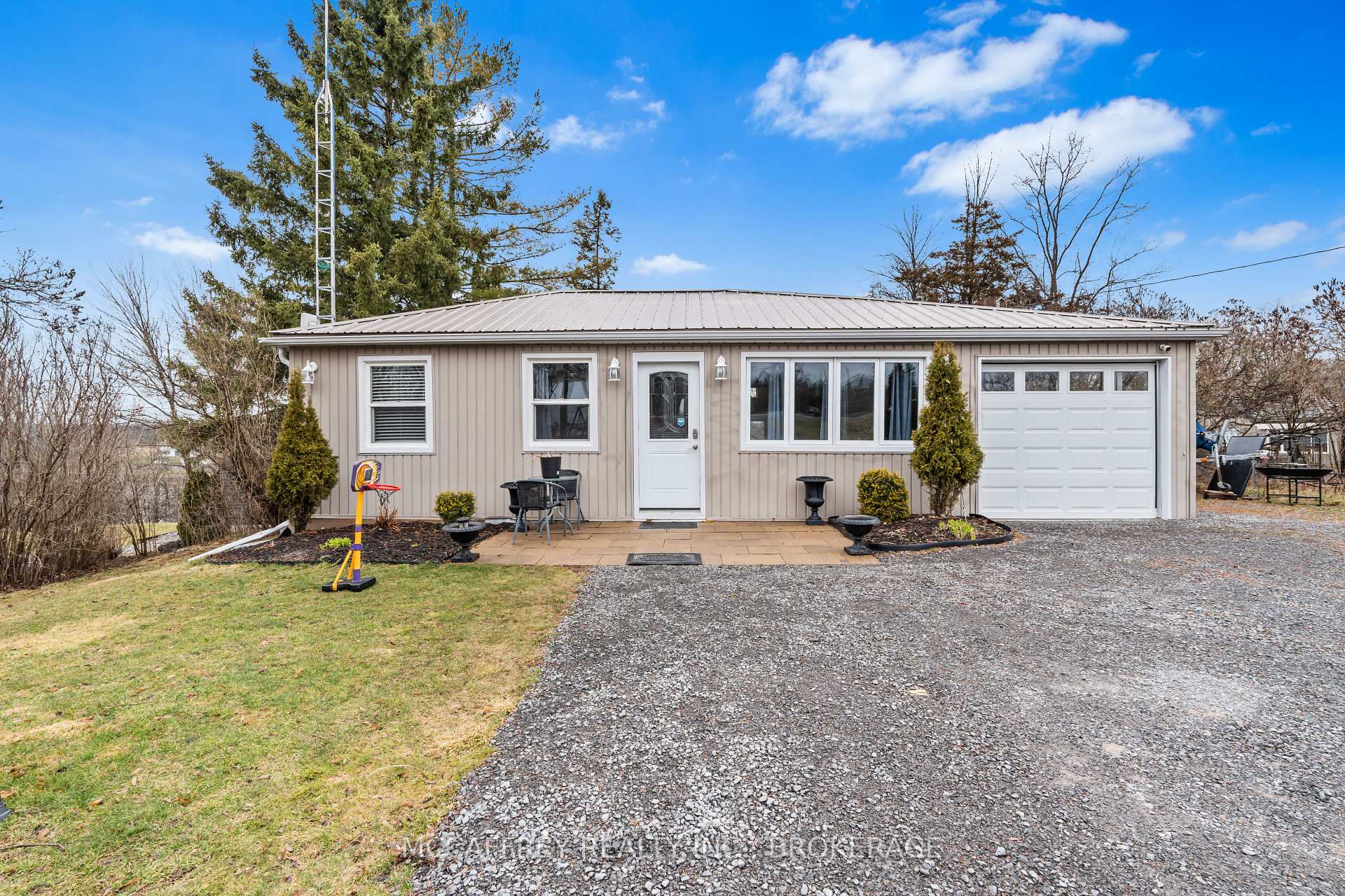 Photo 1 of 6409 Old Highway 2, Tyendinaga, Tyendinaga Township — HOMEH