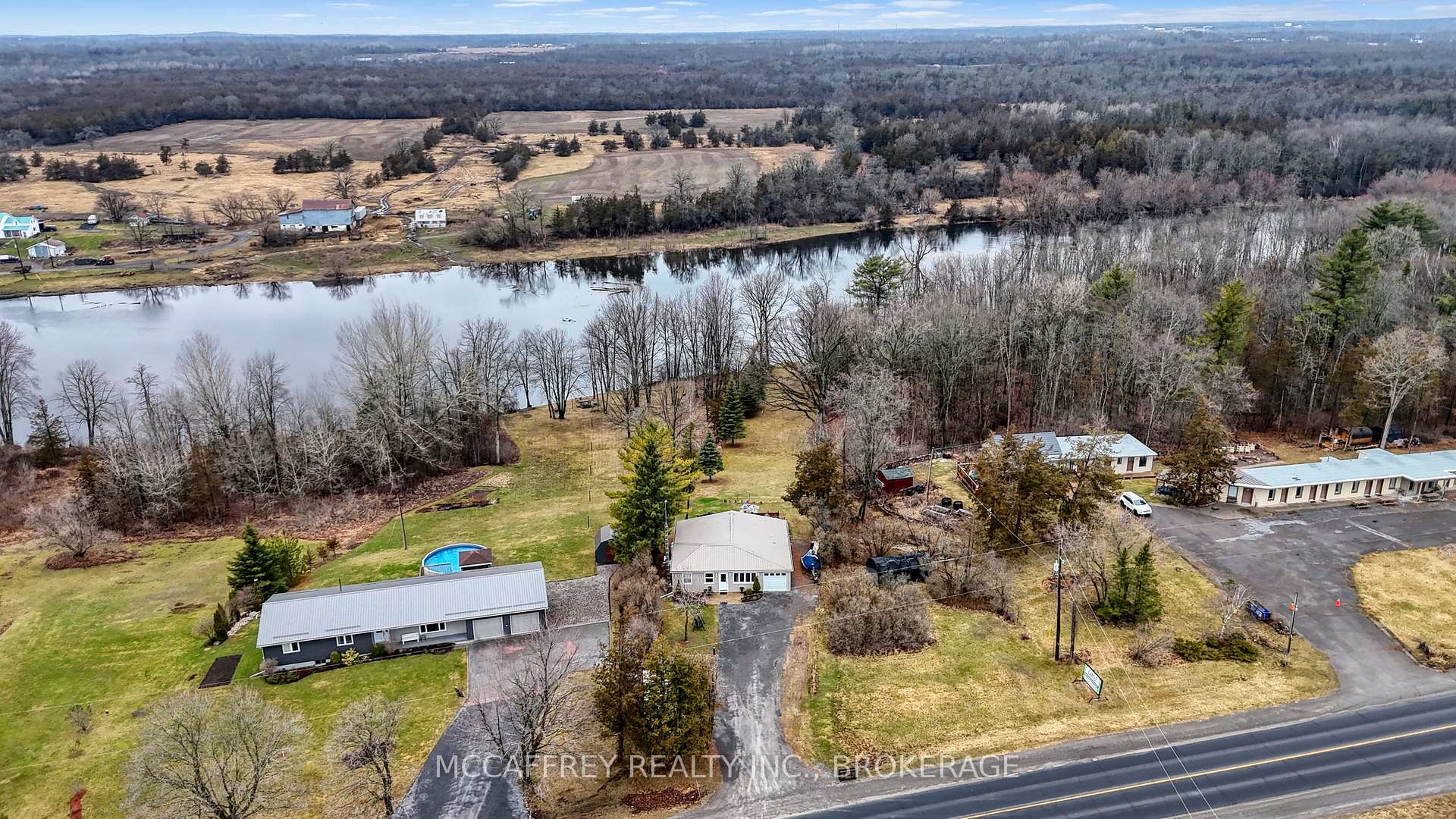 Photo 37 of 6409 Old Highway 2, Tyendinaga, Tyendinaga Township — HOMEH