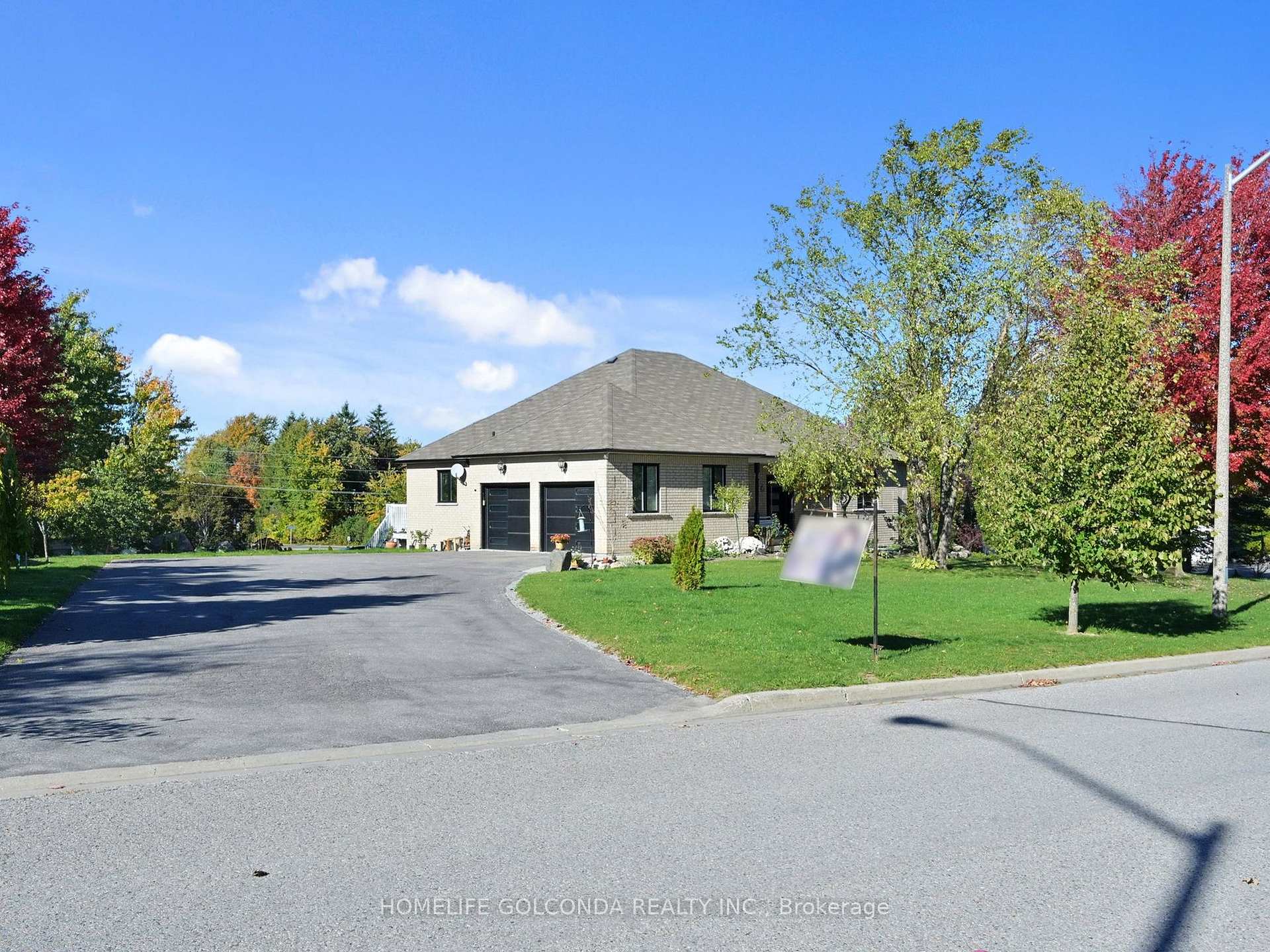 Photo 2 of 4 Deer Ridge Road, Uxbridge, Rural Uxbridge — HOMEH