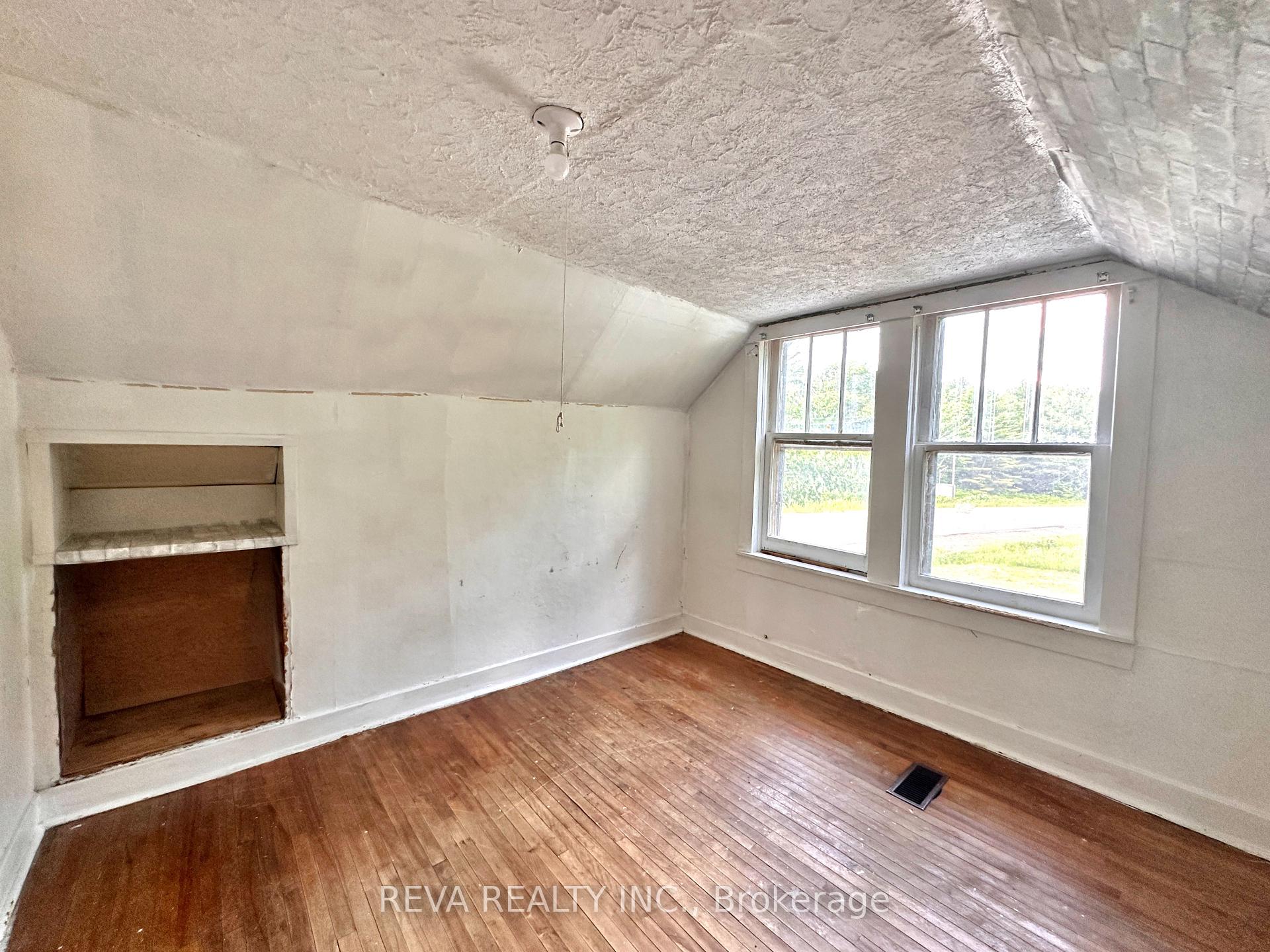 Photo 13 of 192 Mill Street, Bancroft, Bancroft Ward — HOMEH