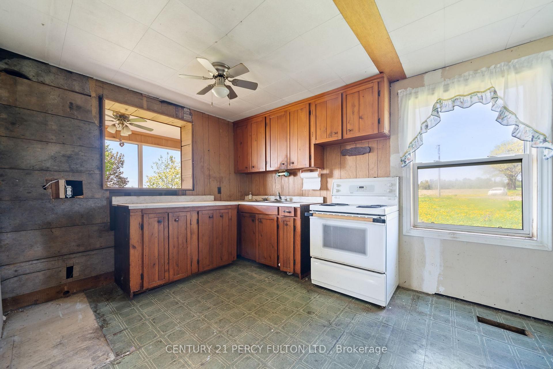 Photo 13 of 156 Plumb Road, Tyendinaga, Tyendinaga Township — HOMEH