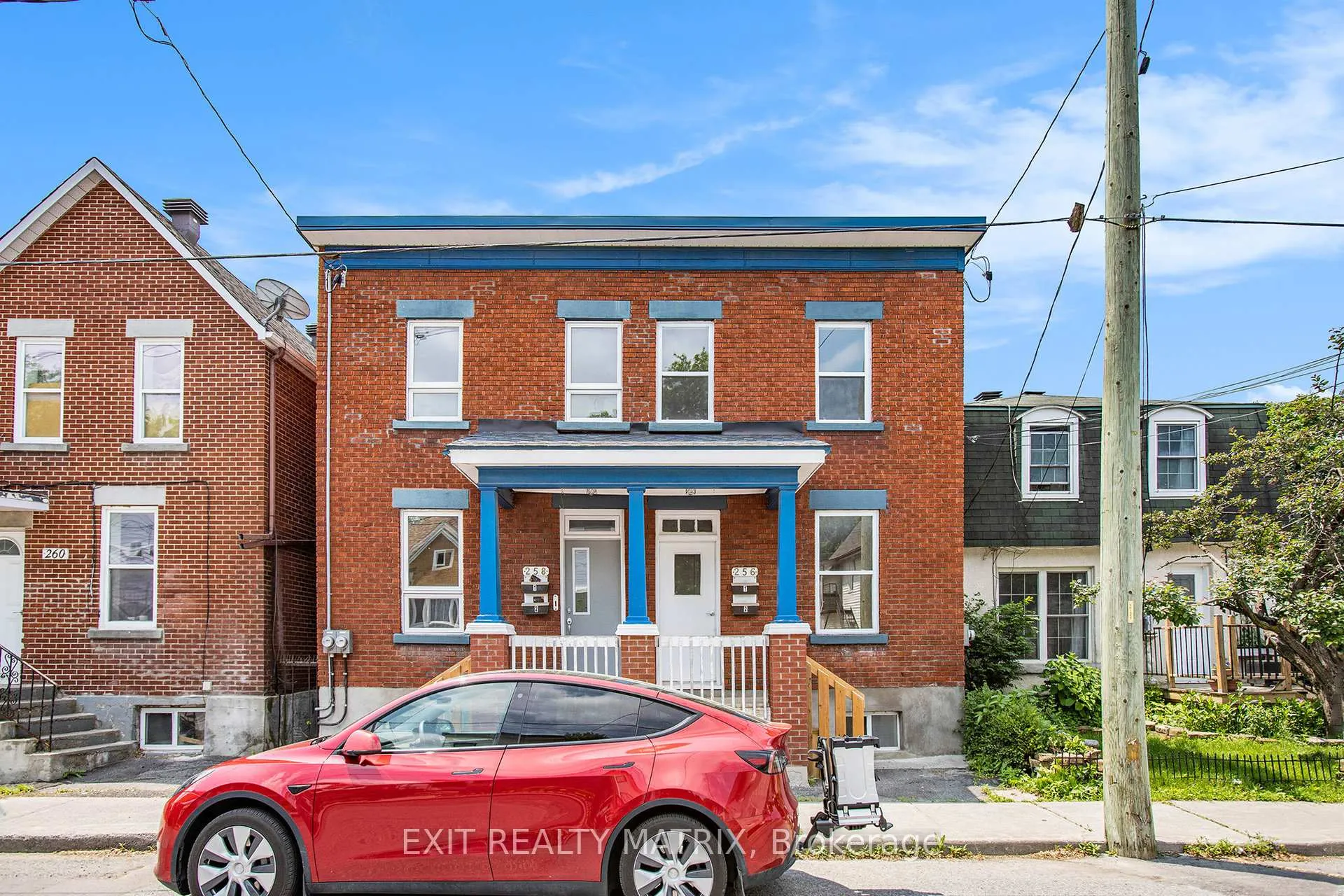 Photo 1 of Unit 2, 258 Park Street, Ottawa, Vanier — HOMEH