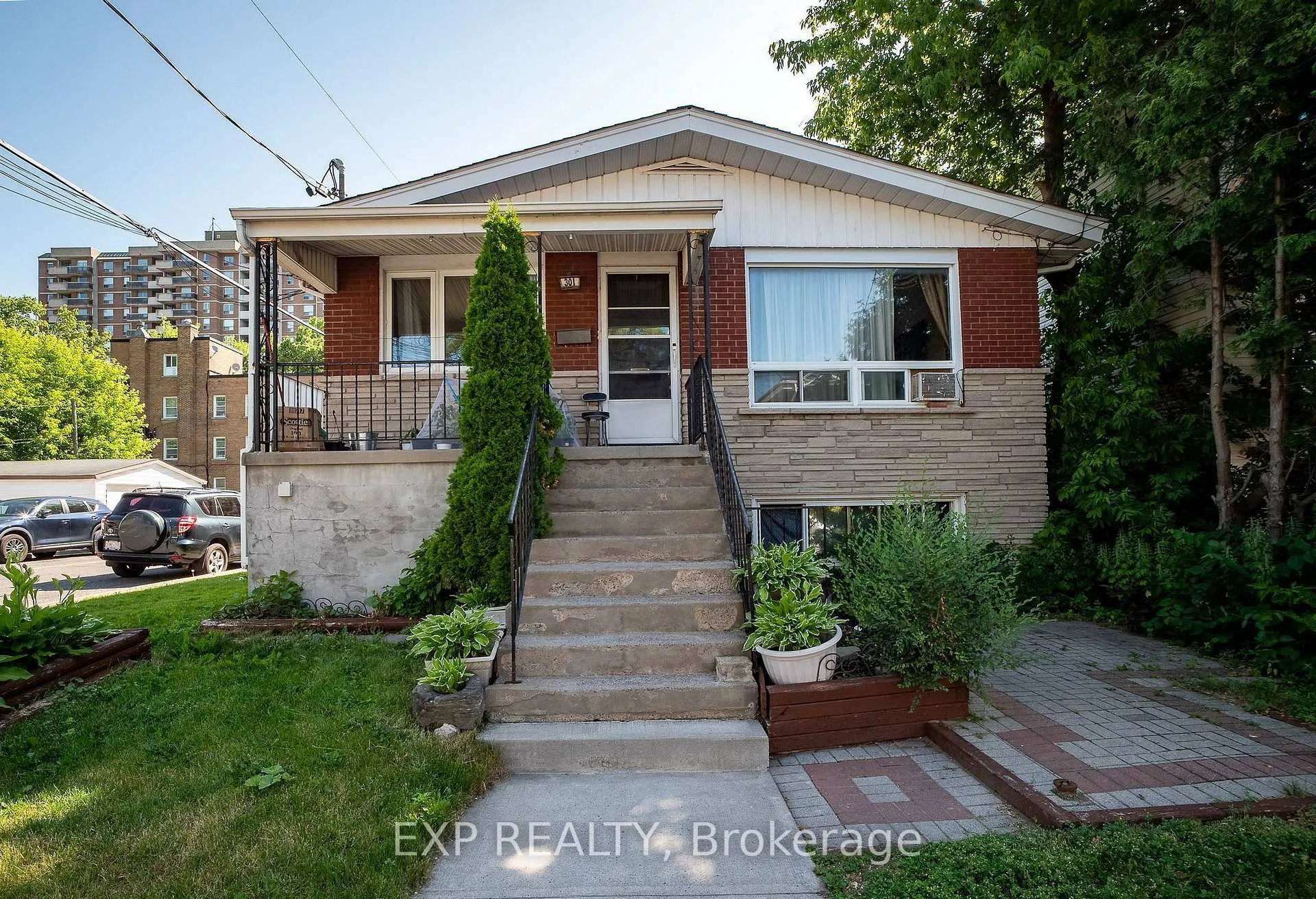Photo 1 of 310 Patton Street, Ottawa, Vanier — HOMEH