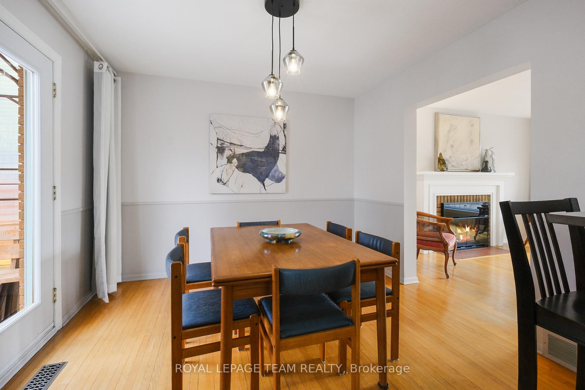 Photo 12 of 780 Eastvale Drive, Ottawa, Beacon Hill North — HOMEH