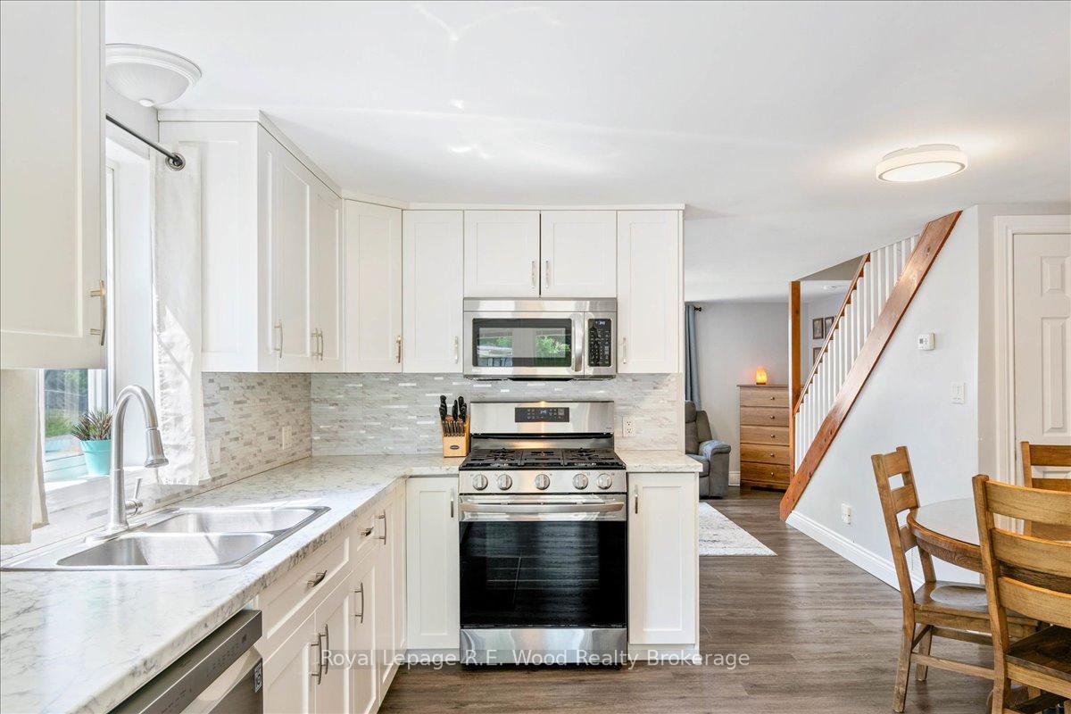 Photo 8 of 55541 Main Street, Bayham, Straffordville — HOMEH