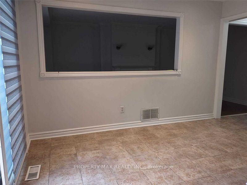 Photo 7 of Unit Upper, 54 Chapman Drive, Ajax, Central — HOMEH