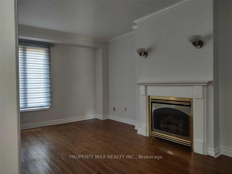 Photo 8 of Unit Upper, 54 Chapman Drive, Ajax, Central — HOMEH