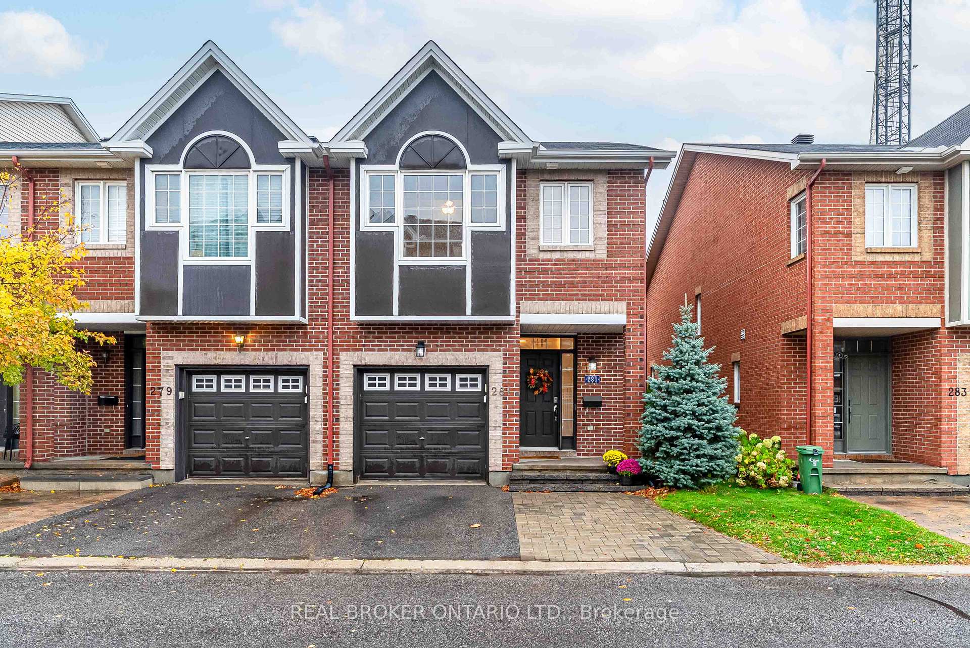 Photo 1 of 281 Freedom Private, Ottawa, Riverview Park — HOMEH