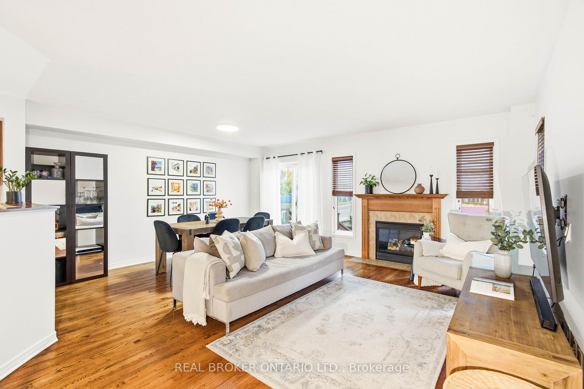 Photo 13 of 281 Freedom Private, Ottawa, Riverview Park — HOMEH