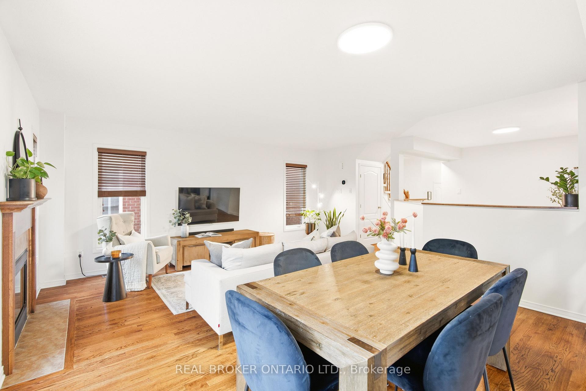 Photo 18 of 281 Freedom Private, Ottawa, Riverview Park — HOMEH