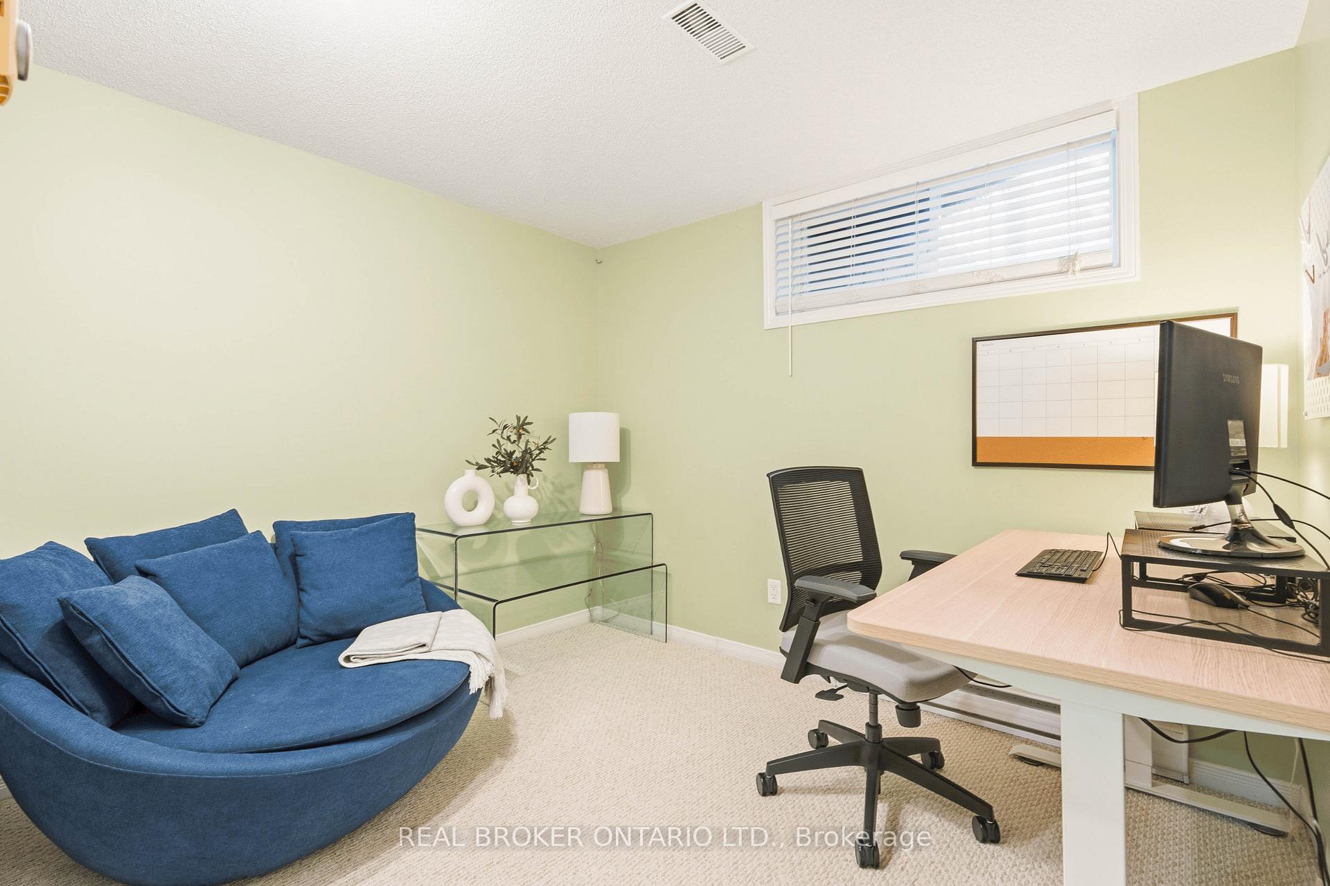 Photo 31 of 281 Freedom Private, Ottawa, Riverview Park — HOMEH