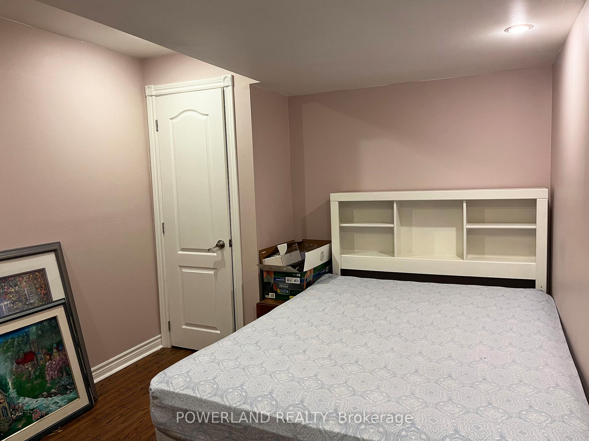 Photo 10 of 249 Kennedy Street W, Aurora, Aurora Highlands — HOMEH