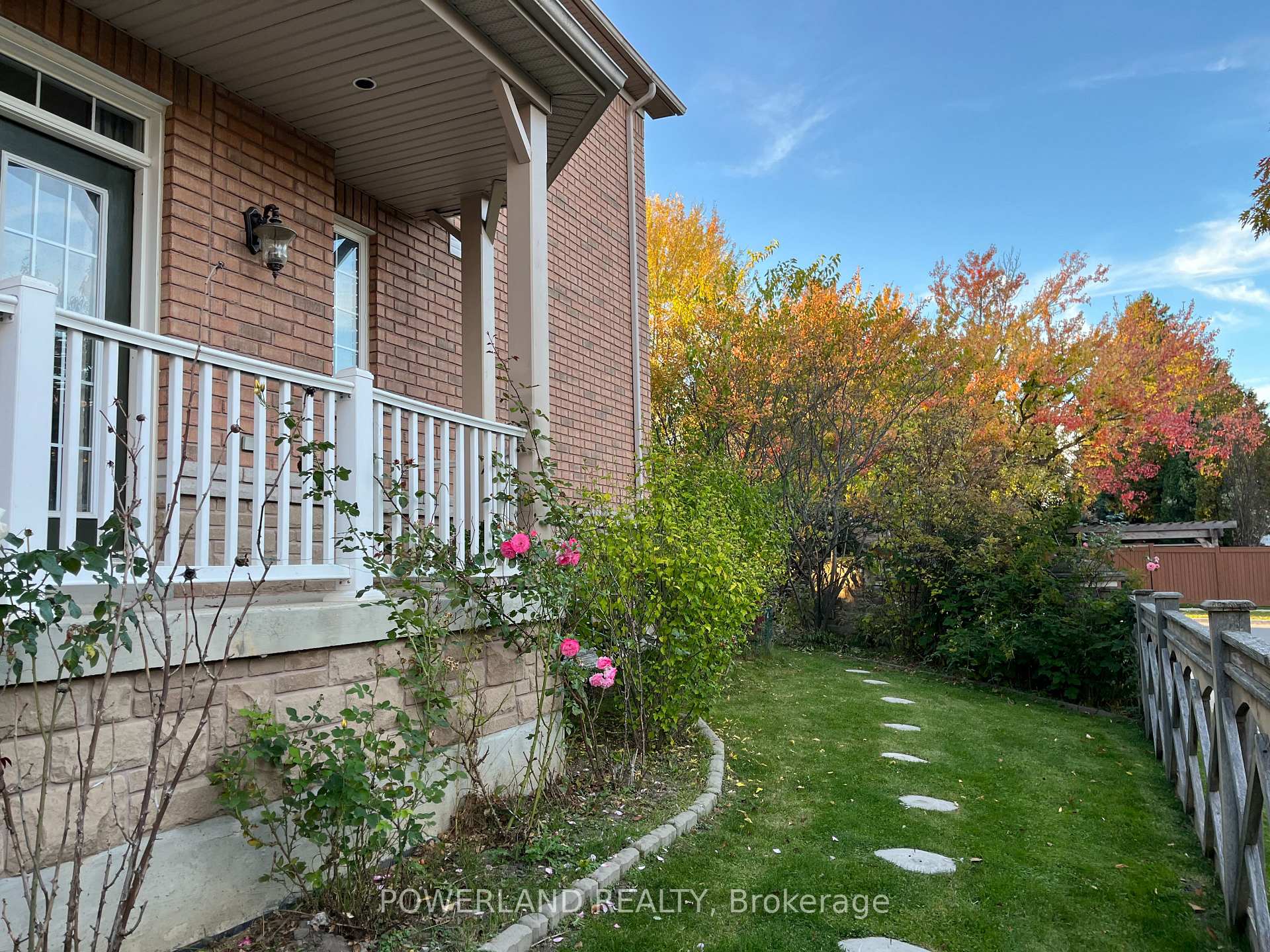 Photo 14 of 249 Kennedy Street W, Aurora, Aurora Highlands — HOMEH