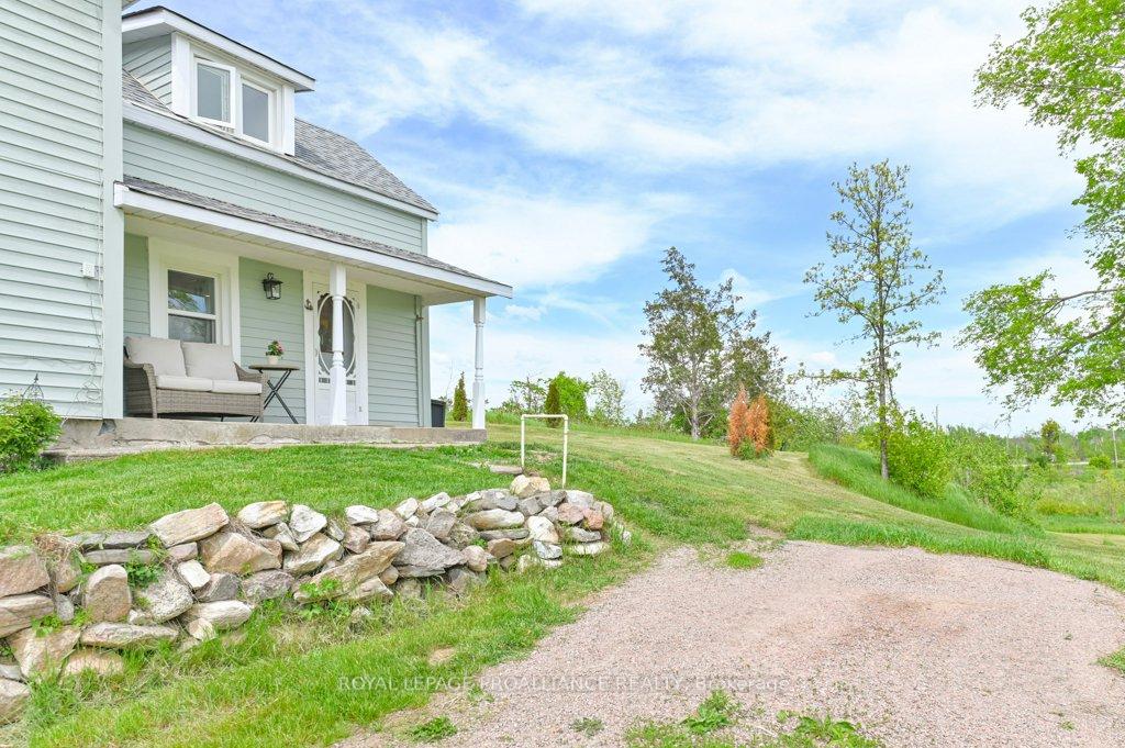 Photo 4 of 109714 7 Hwy, Tweed, Elzevir (Twp) — HOMEH
